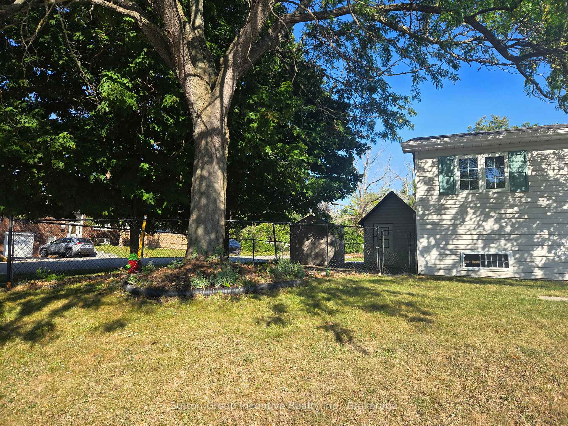 Photo 29 of 424 Raymond Avenue, Orillia — HOMEH