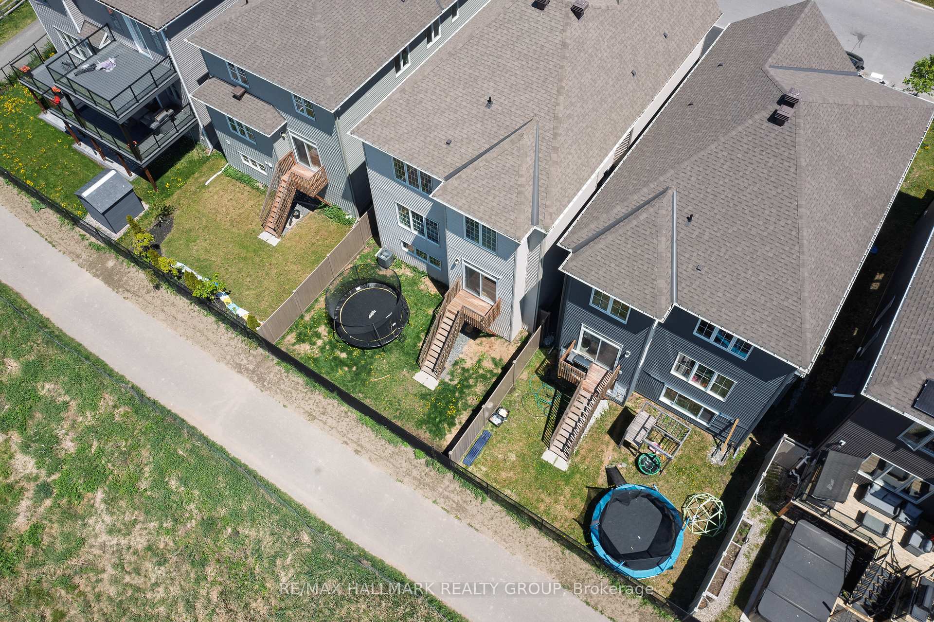 Photo 36 of 824 Henslow's Circle, Ottawa, Avalon West — HOMEH