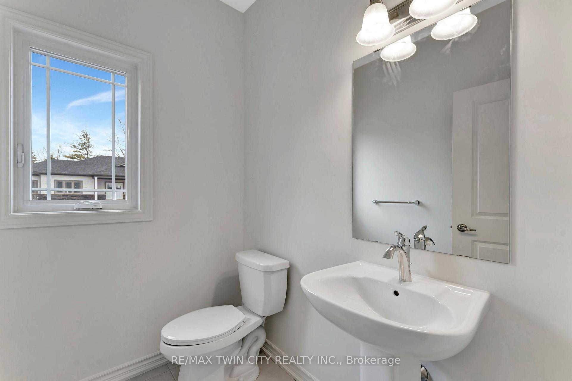 Photo 18 of 109 Ballatyne Avenue, North Perth, Elma — HOMEH