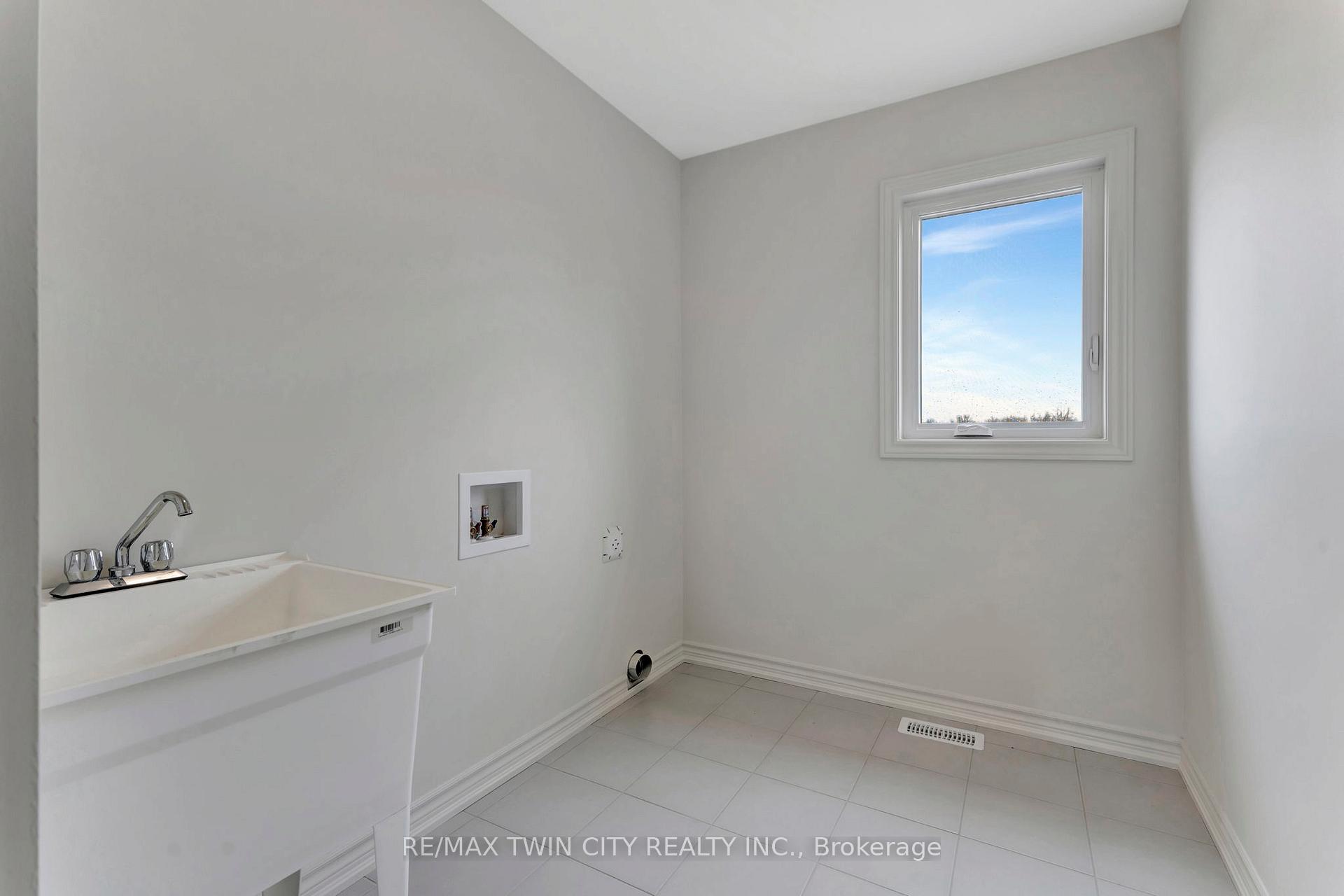 Photo 23 of 109 Ballatyne Avenue, North Perth, Elma — HOMEH