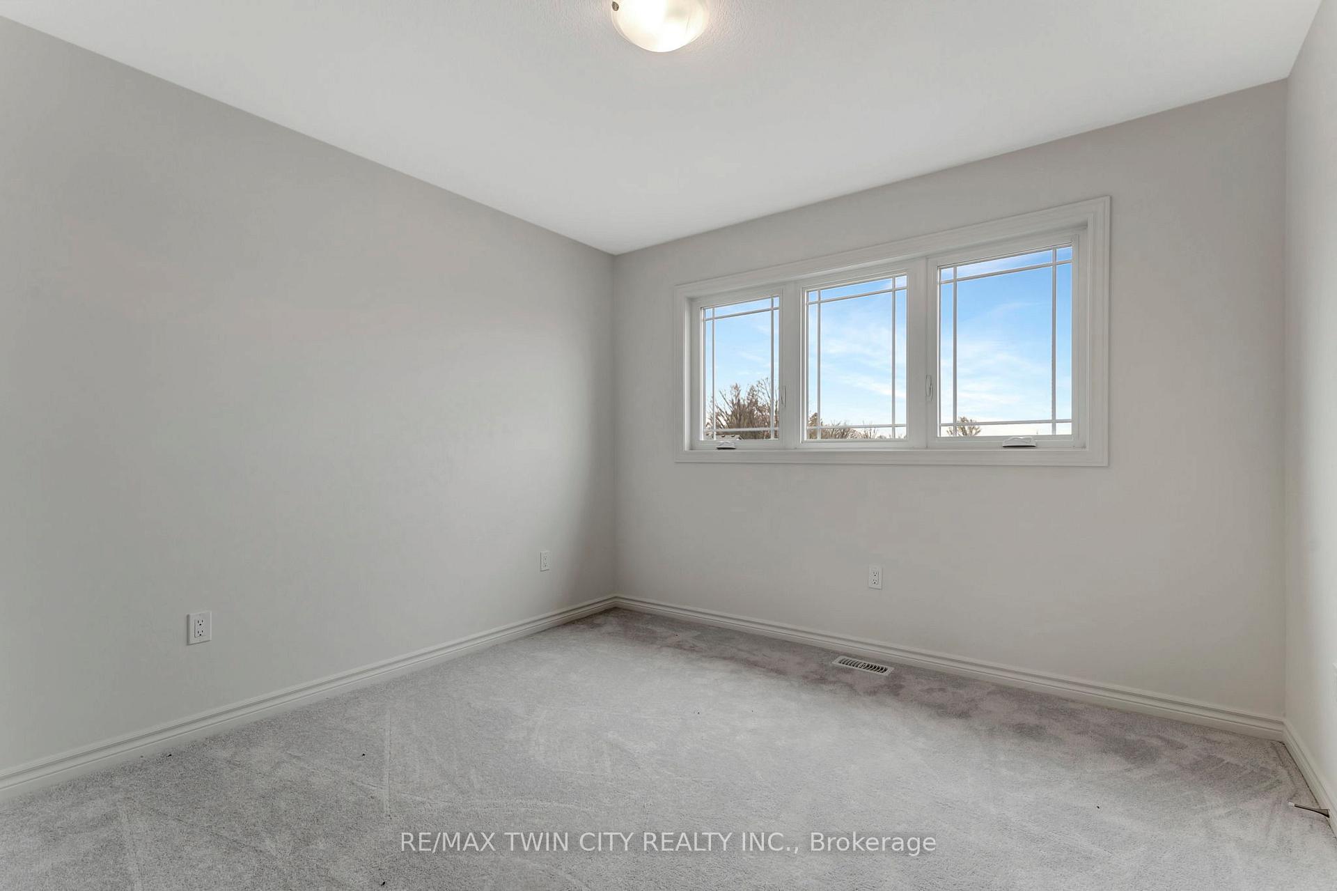 Photo 25 of 109 Ballatyne Avenue, North Perth, Elma — HOMEH