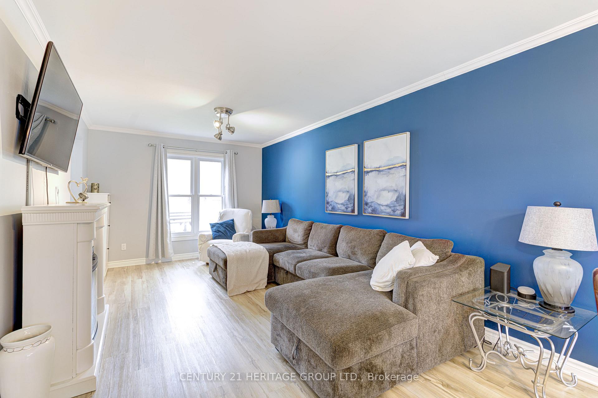 Photo 5 of 37 Morrow Drive, New Tecumseth, Alliston — HOMEH