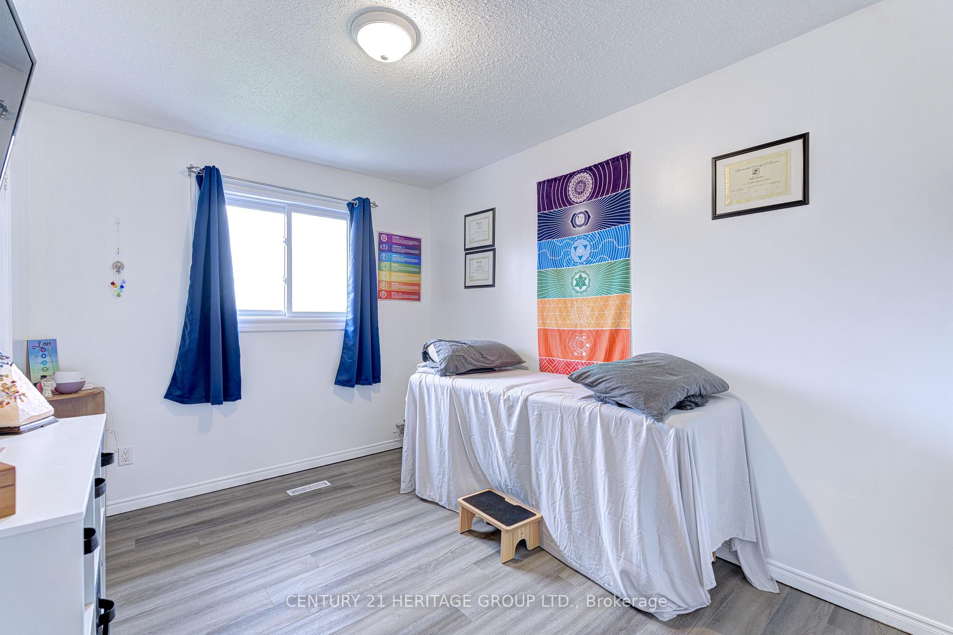 Photo 17 of 37 Morrow Drive, New Tecumseth, Alliston — HOMEH