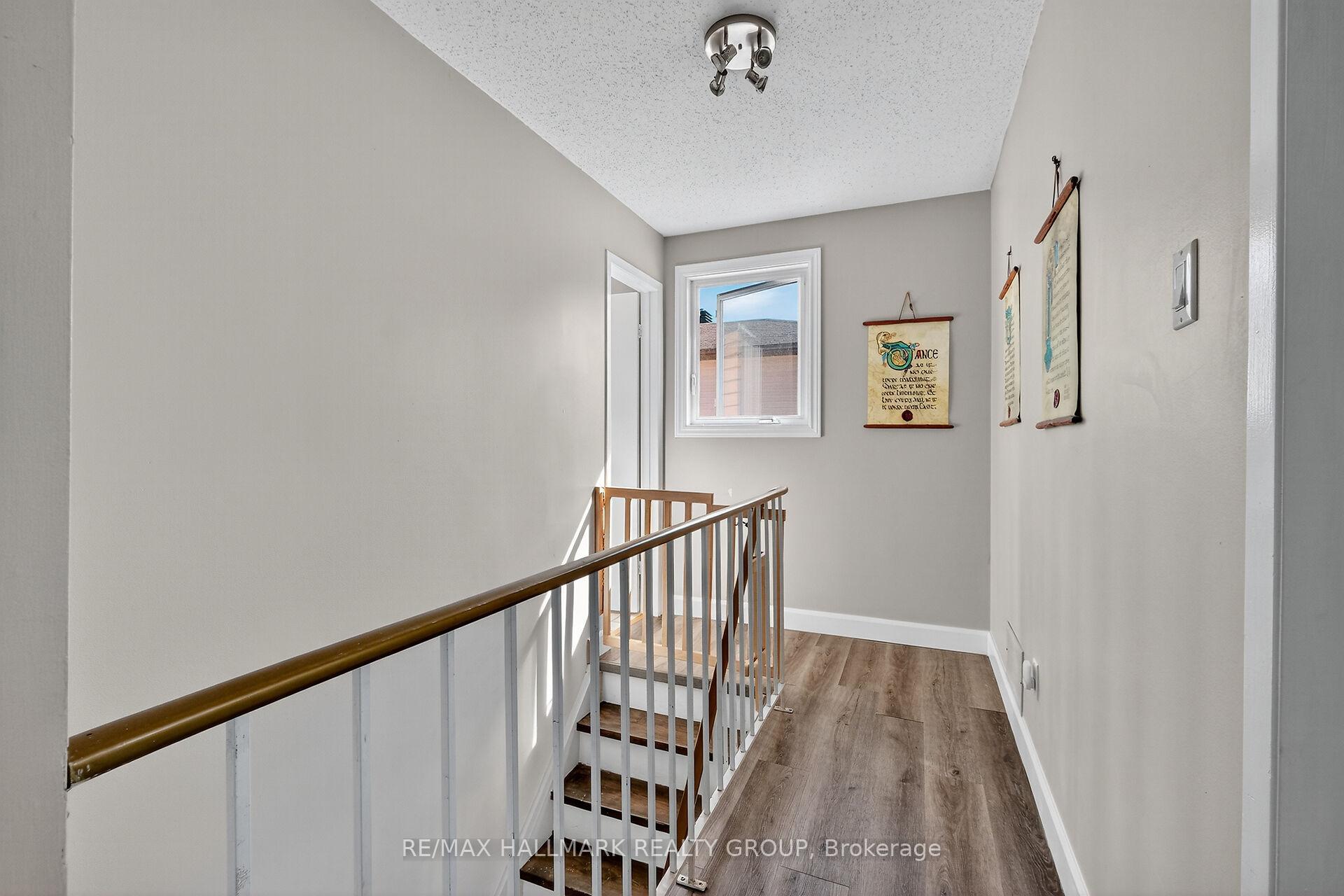 Photo 21 of 1821 Brousseau Crescent, Ottawa, Chateauneuf — HOMEH