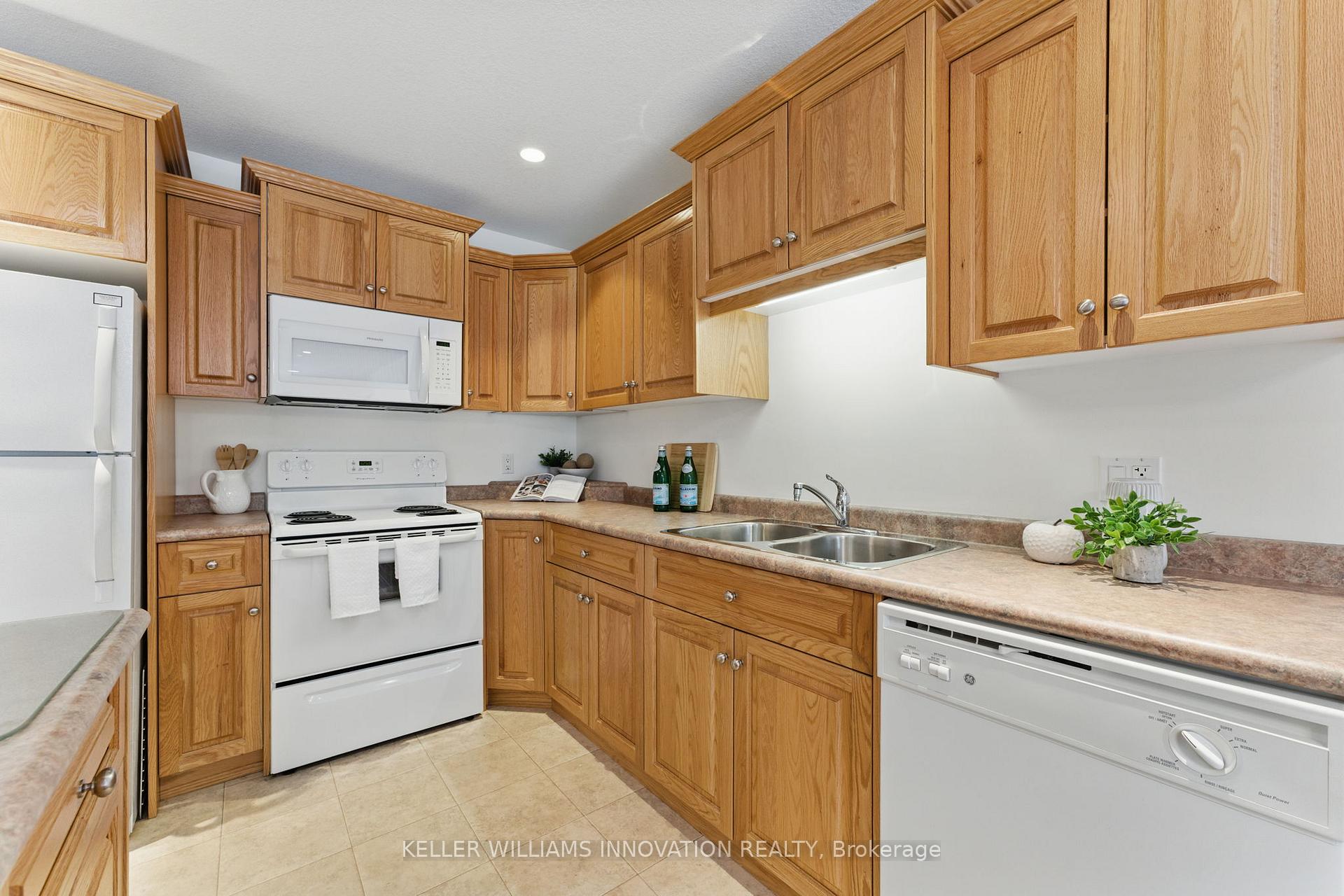 Photo 7 of 415 Danby Street E, North Perth, Listowel — HOMEH