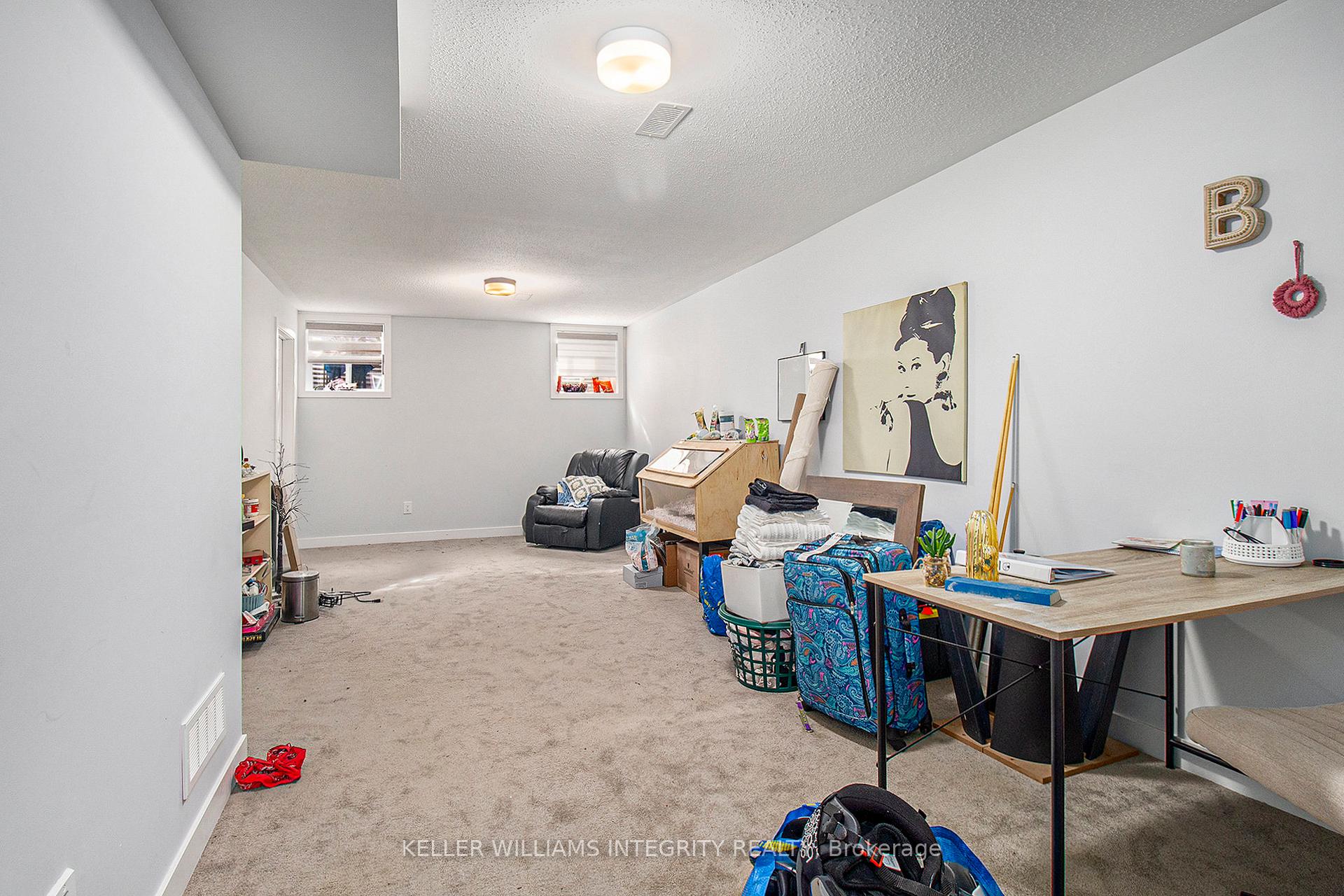 Photo 12 of 2101 Winsome Terrace, Ottawa, Fallingbrook/Gardenway South — HOMEH