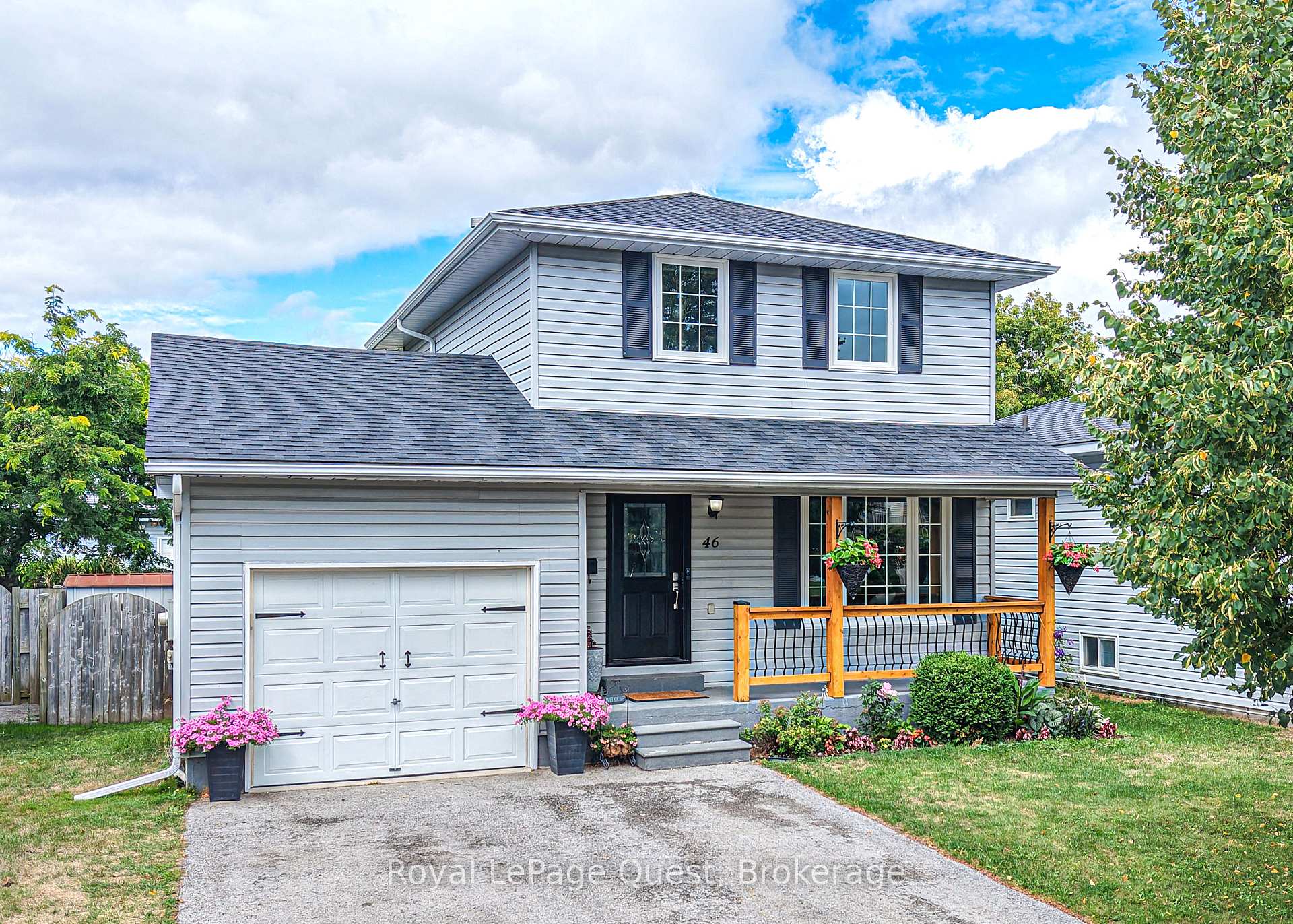 Photo 1 of 46 Courtney Crescent, Orillia — HOMEH