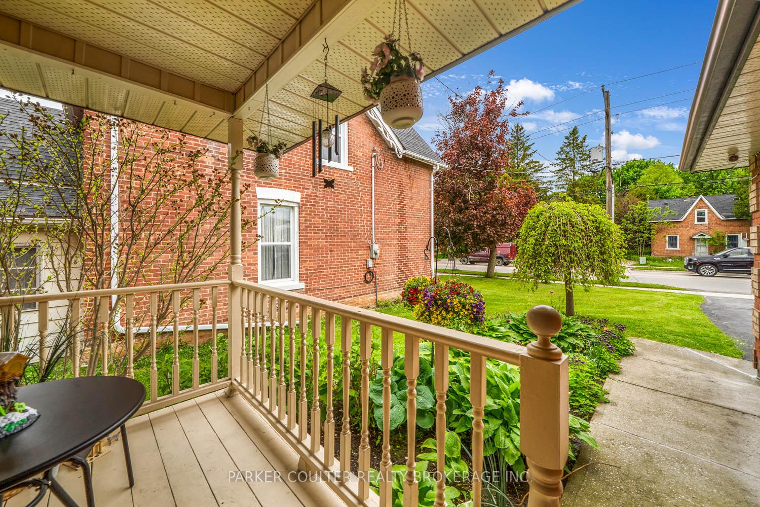 Photo 3 of 135 Victoria Street E, New Tecumseth, Alliston — HOMEH