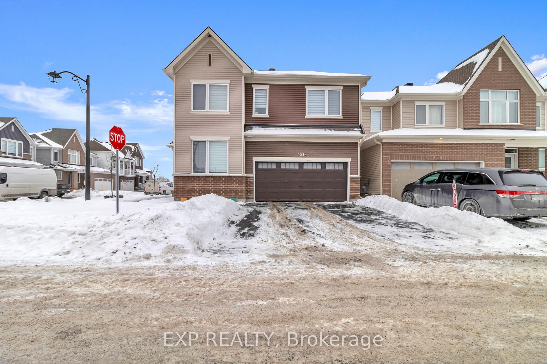 Photo 1 of 1014 Carden Lane, Ottawa, Chapel Hill South - Orleans Village — HOMEH