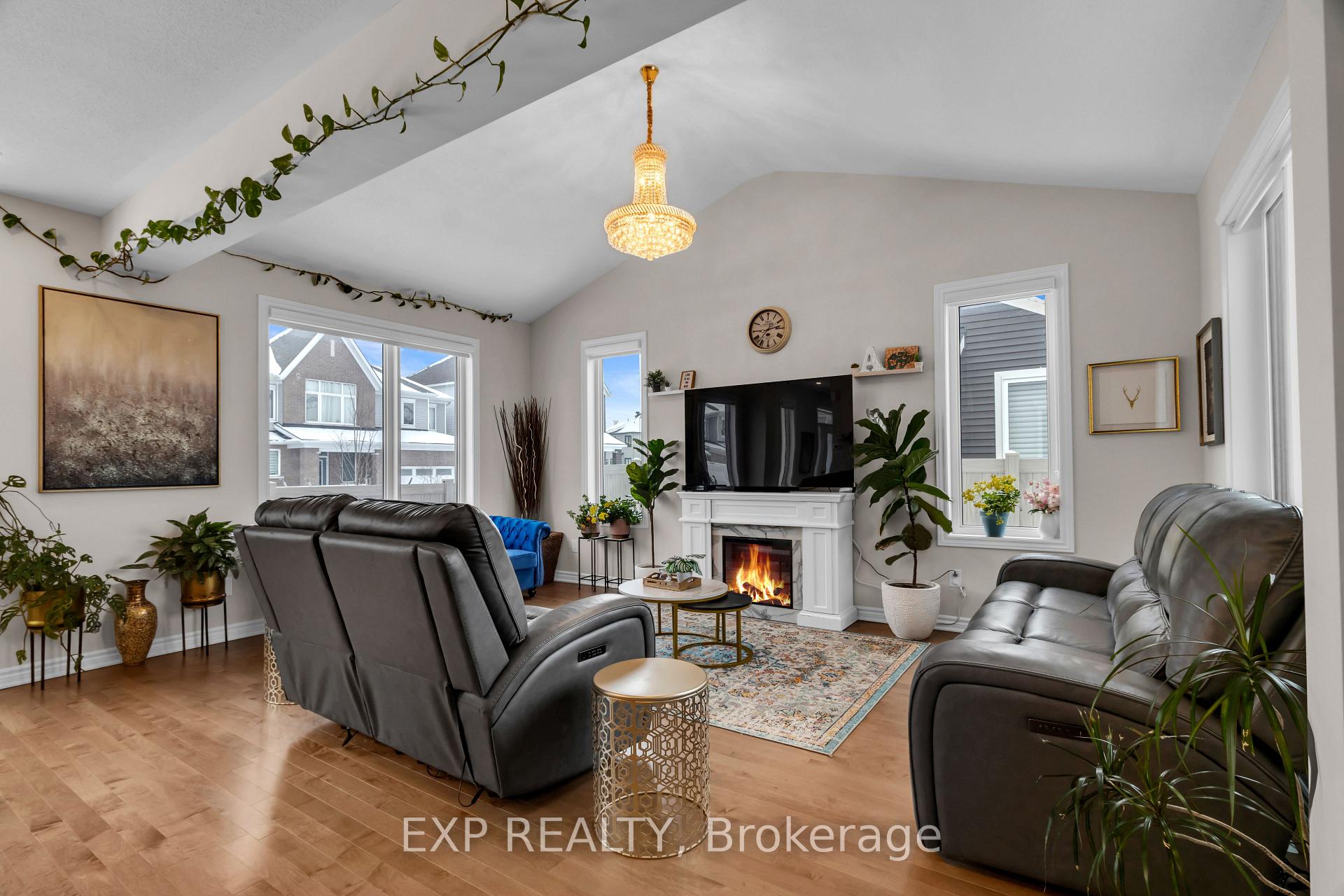Photo 7 of 1014 Carden Lane, Ottawa, Chapel Hill South - Orleans Village — HOMEH