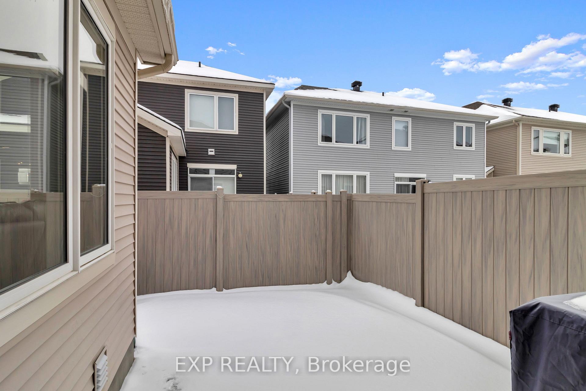 Photo 15 of 1014 Carden Lane, Ottawa, Chapel Hill South - Orleans Village — HOMEH