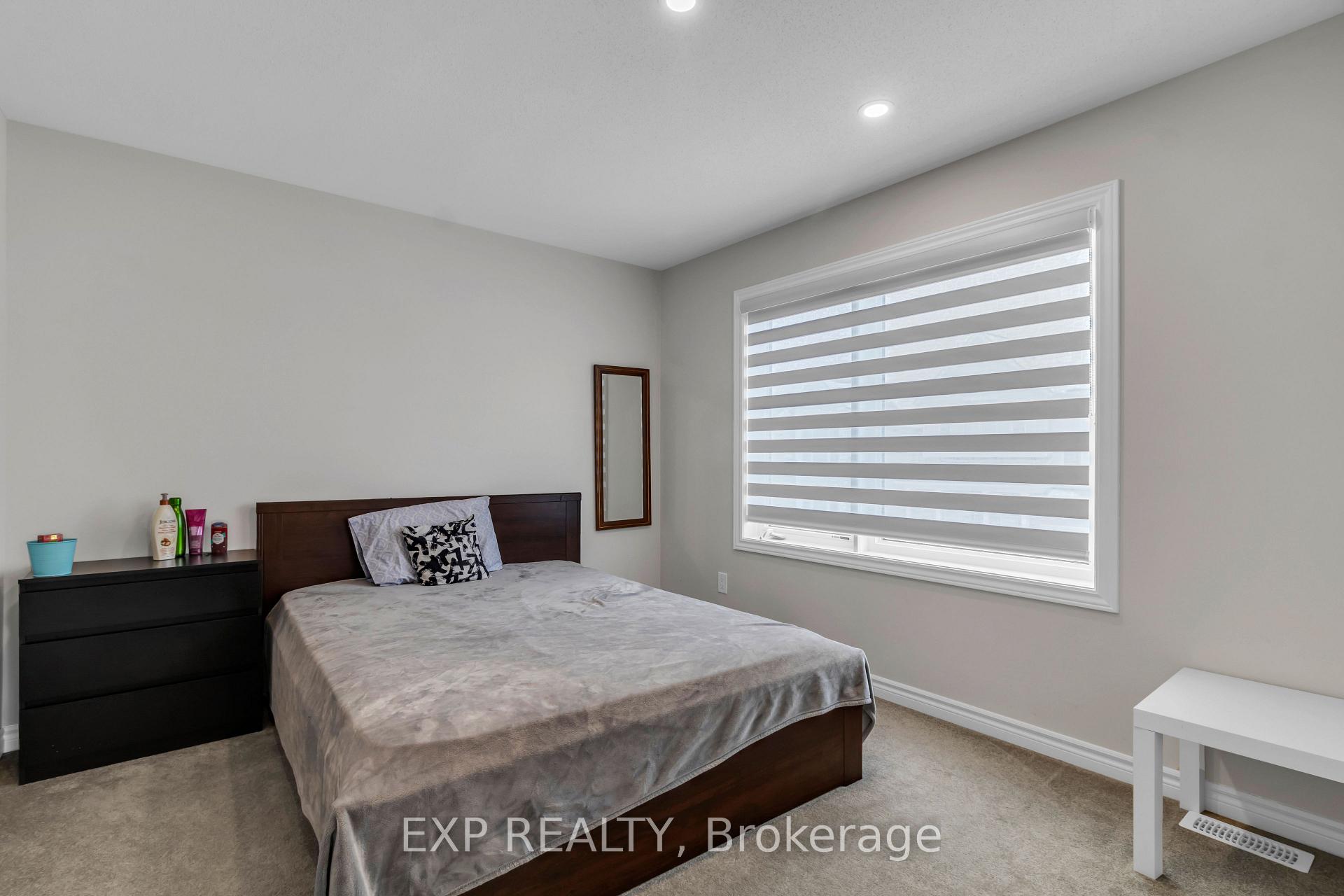 Photo 24 of 1014 Carden Lane, Ottawa, Chapel Hill South - Orleans Village — HOMEH