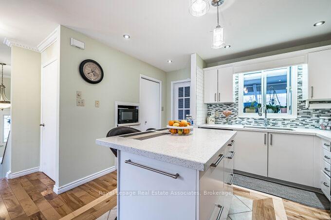 Photo 15 of 136 Patterson Street N, New Tecumseth, Beeton — HOMEH