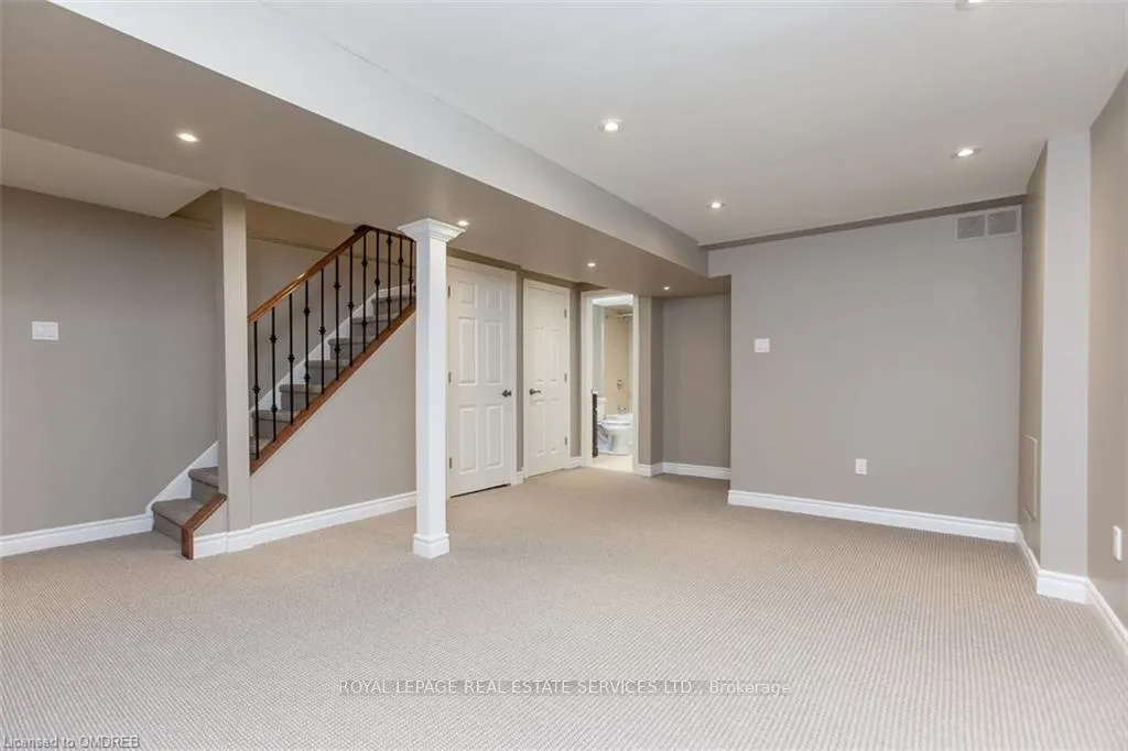 Photo 19 of 237 Ross Lane, Oakville, River Oaks — HOMEH
