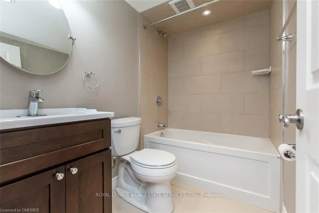 Photo 22 of 237 Ross Lane, Oakville, River Oaks — HOMEH