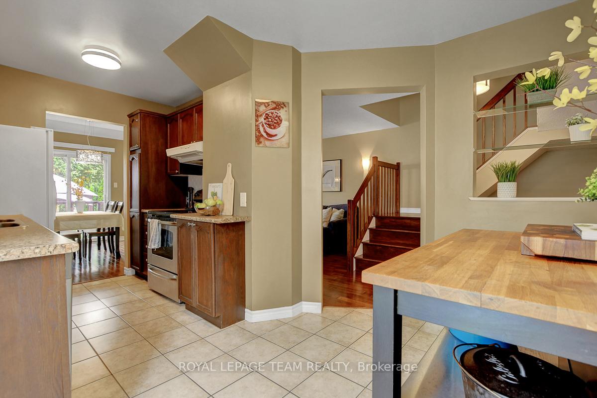 Photo 17 of 1471 Briarfield Crescent, Ottawa, Fallingbrook/Ridgemount — HOMEH