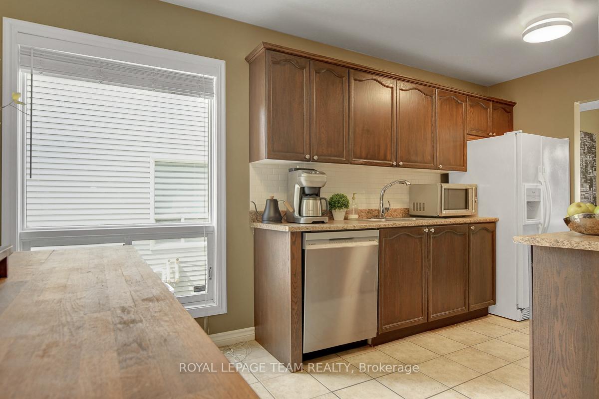 Photo 19 of 1471 Briarfield Crescent, Ottawa, Fallingbrook/Ridgemount — HOMEH