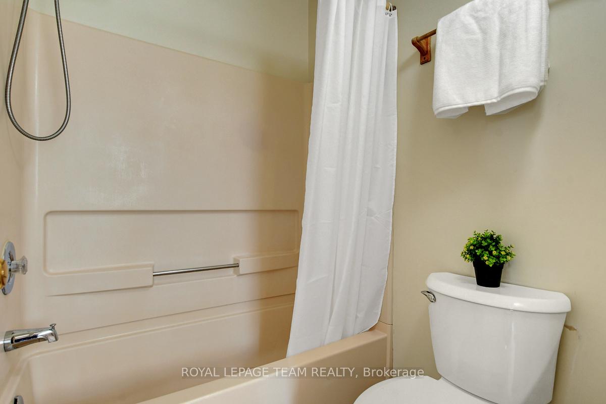 Photo 26 of 1471 Briarfield Crescent, Ottawa, Fallingbrook/Ridgemount — HOMEH