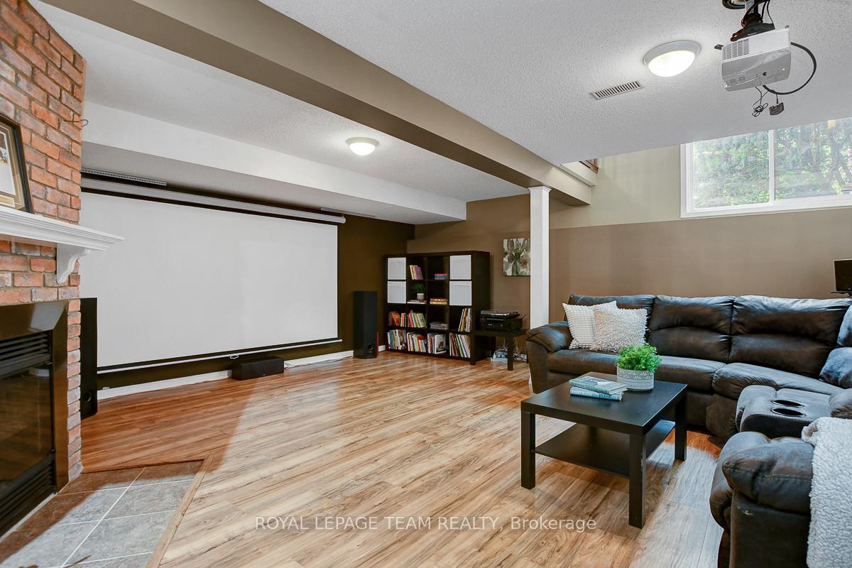 Photo 33 of 1471 Briarfield Crescent, Ottawa, Fallingbrook/Ridgemount — HOMEH