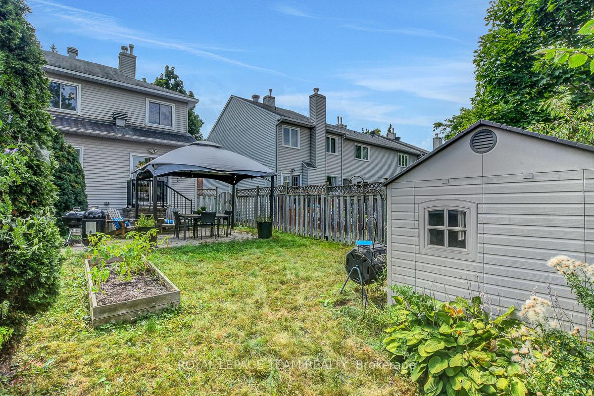 Photo 42 of 1471 Briarfield Crescent, Ottawa, Fallingbrook/Ridgemount — HOMEH