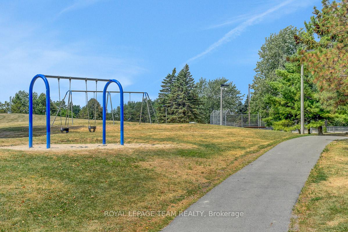 Photo 43 of 1471 Briarfield Crescent, Ottawa, Fallingbrook/Ridgemount — HOMEH
