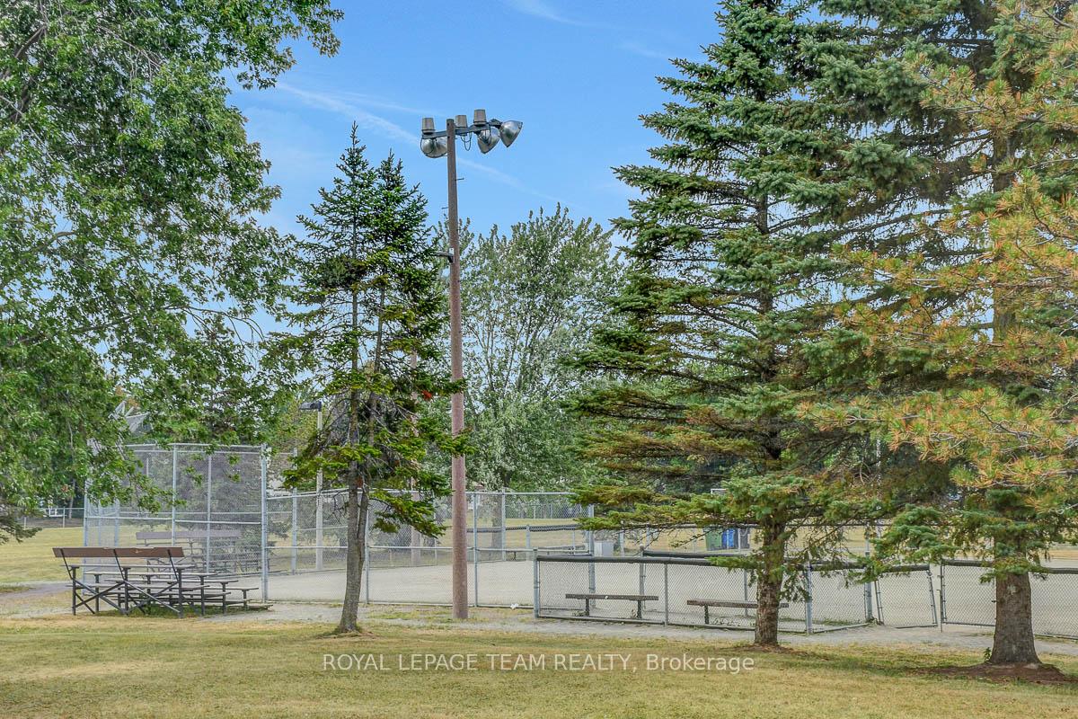 Photo 46 of 1471 Briarfield Crescent, Ottawa, Fallingbrook/Ridgemount — HOMEH