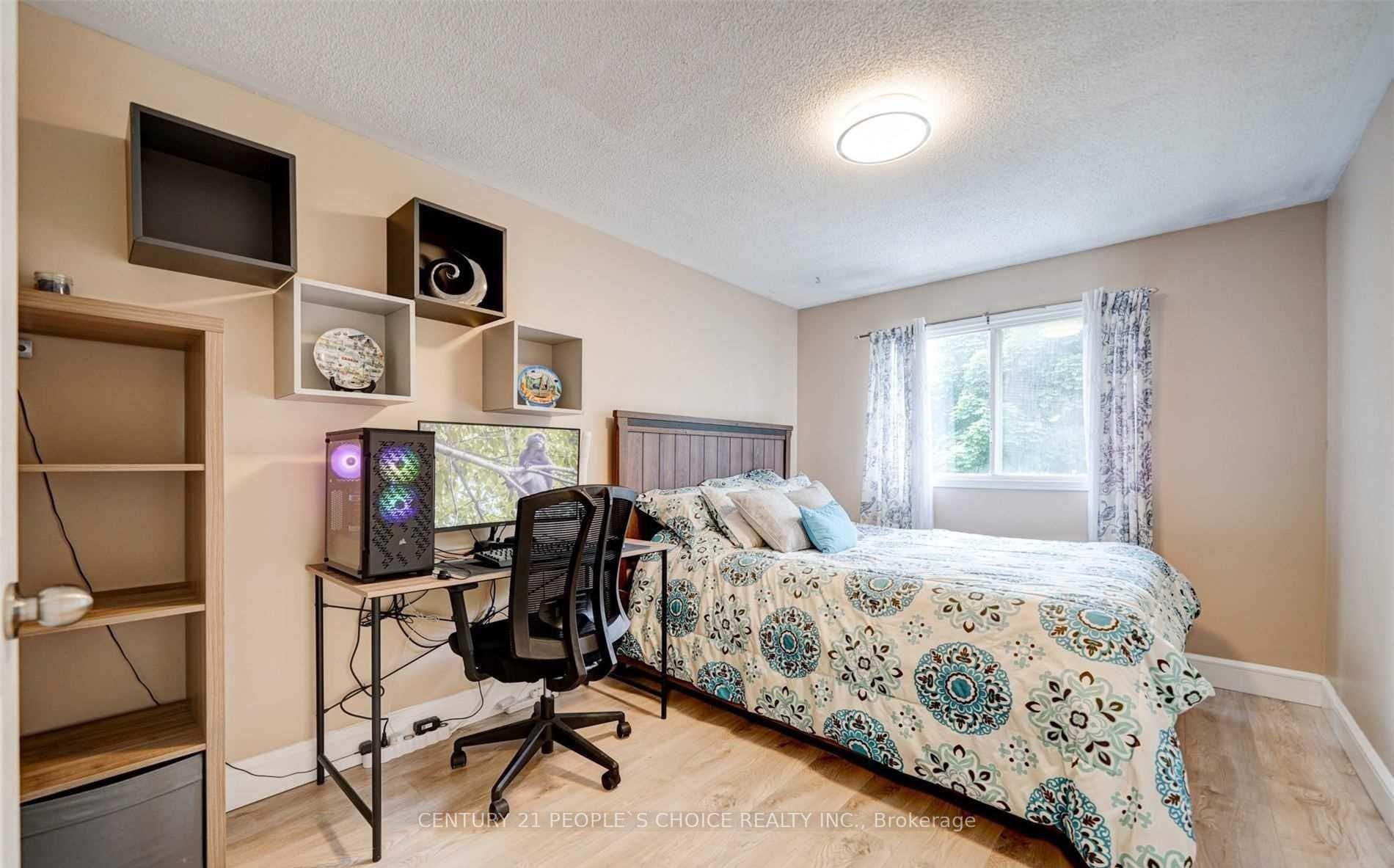 Photo 24 of 1162 Leewood Drive, Oakville, Glen Abbey — HOMEH