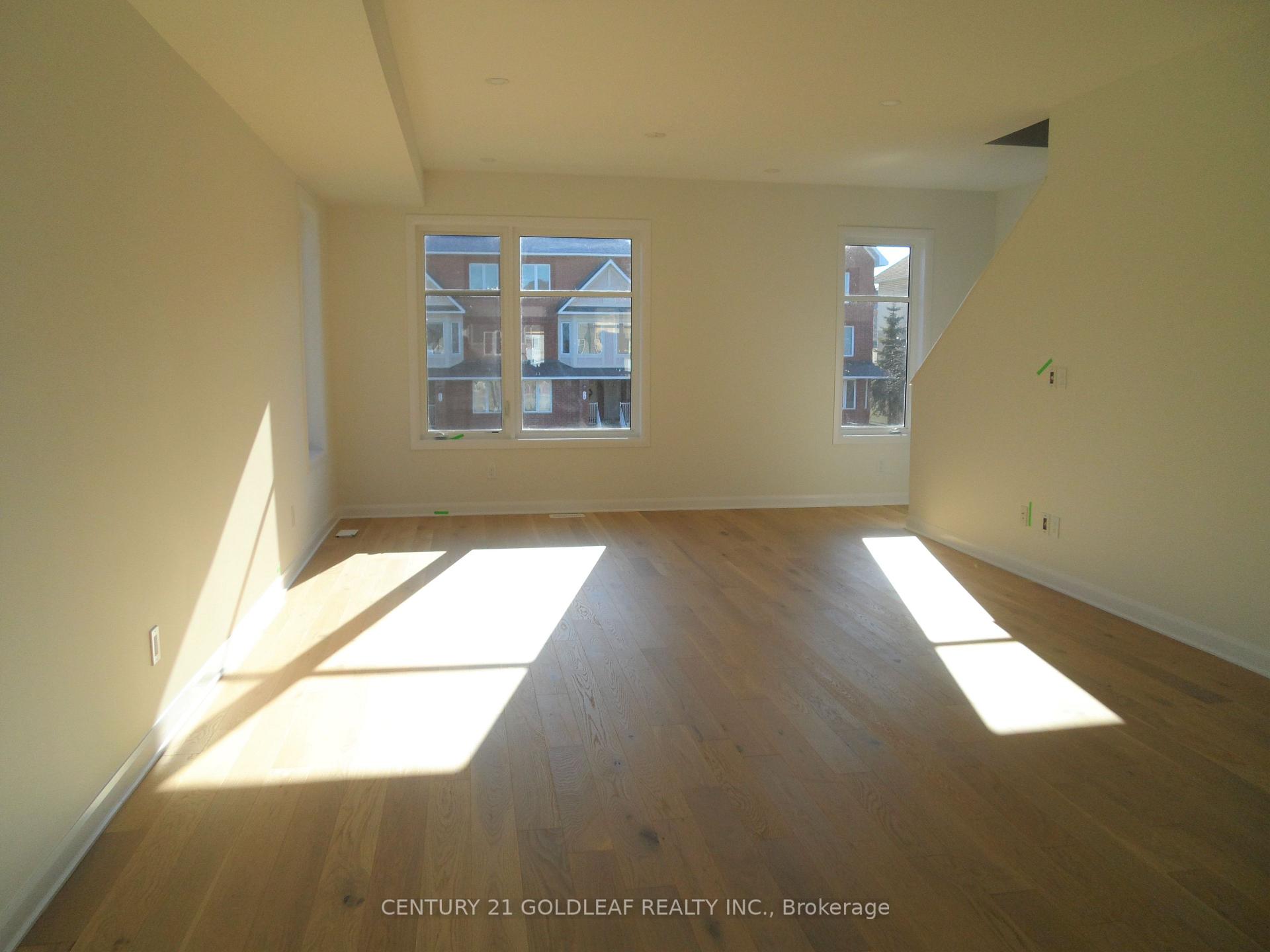 Photo 4 of 47 Lakepointe Drive, Ottawa, Avalon East — HOMEH