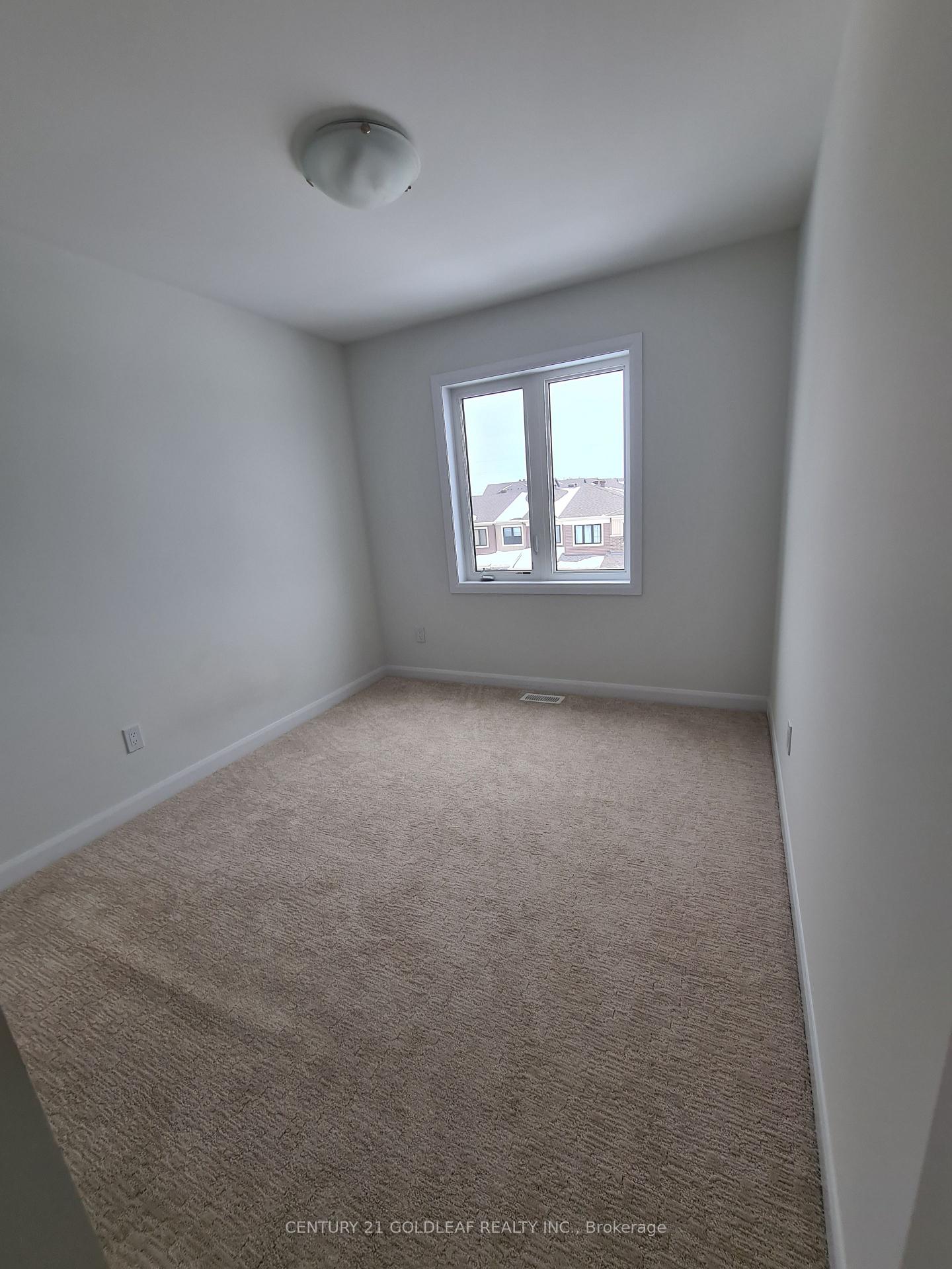 Photo 26 of 47 Lakepointe Drive, Ottawa, Avalon East — HOMEH