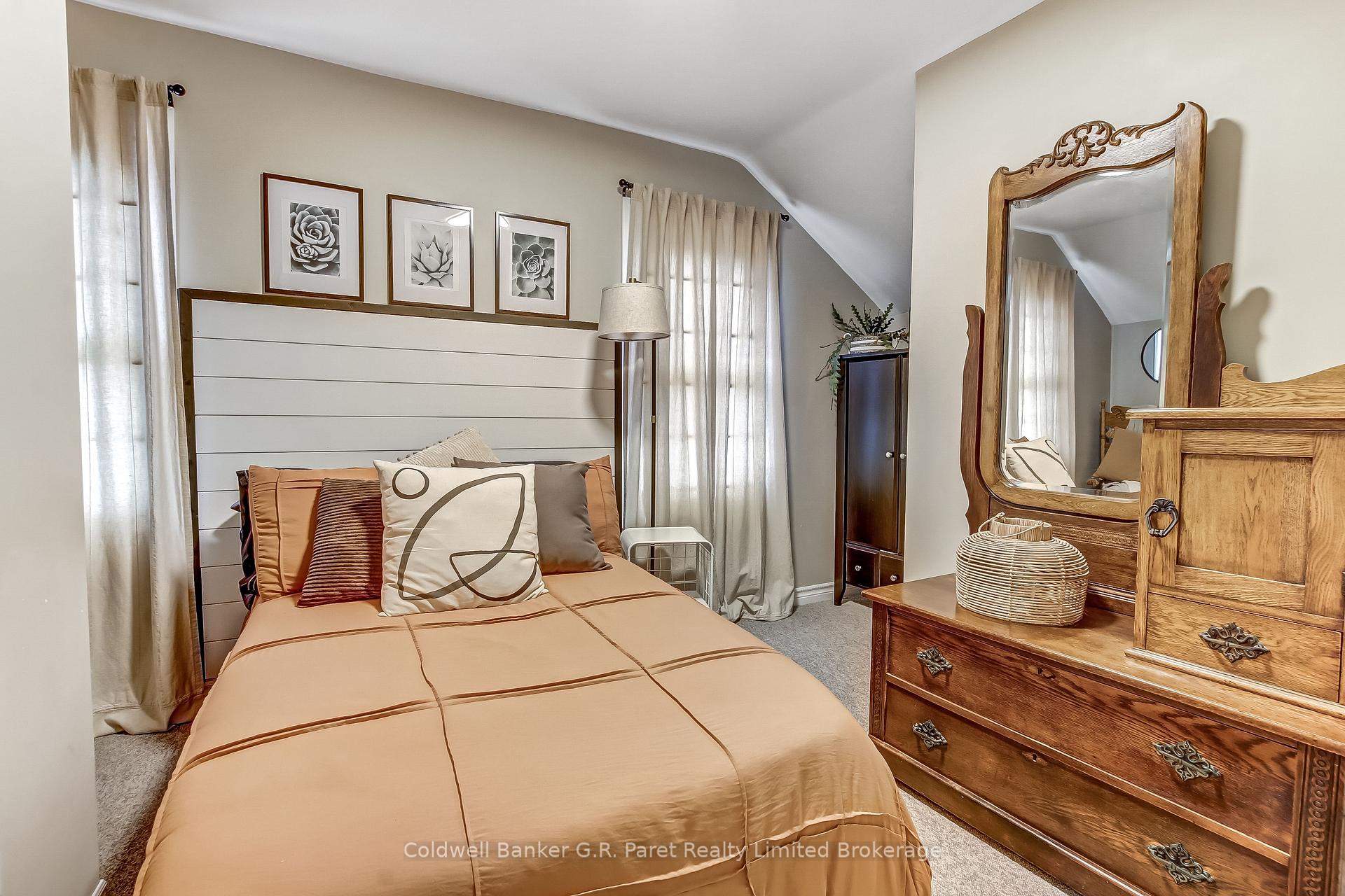 Photo 12 of 93 King Lane, Norfolk, Simcoe — HOMEH