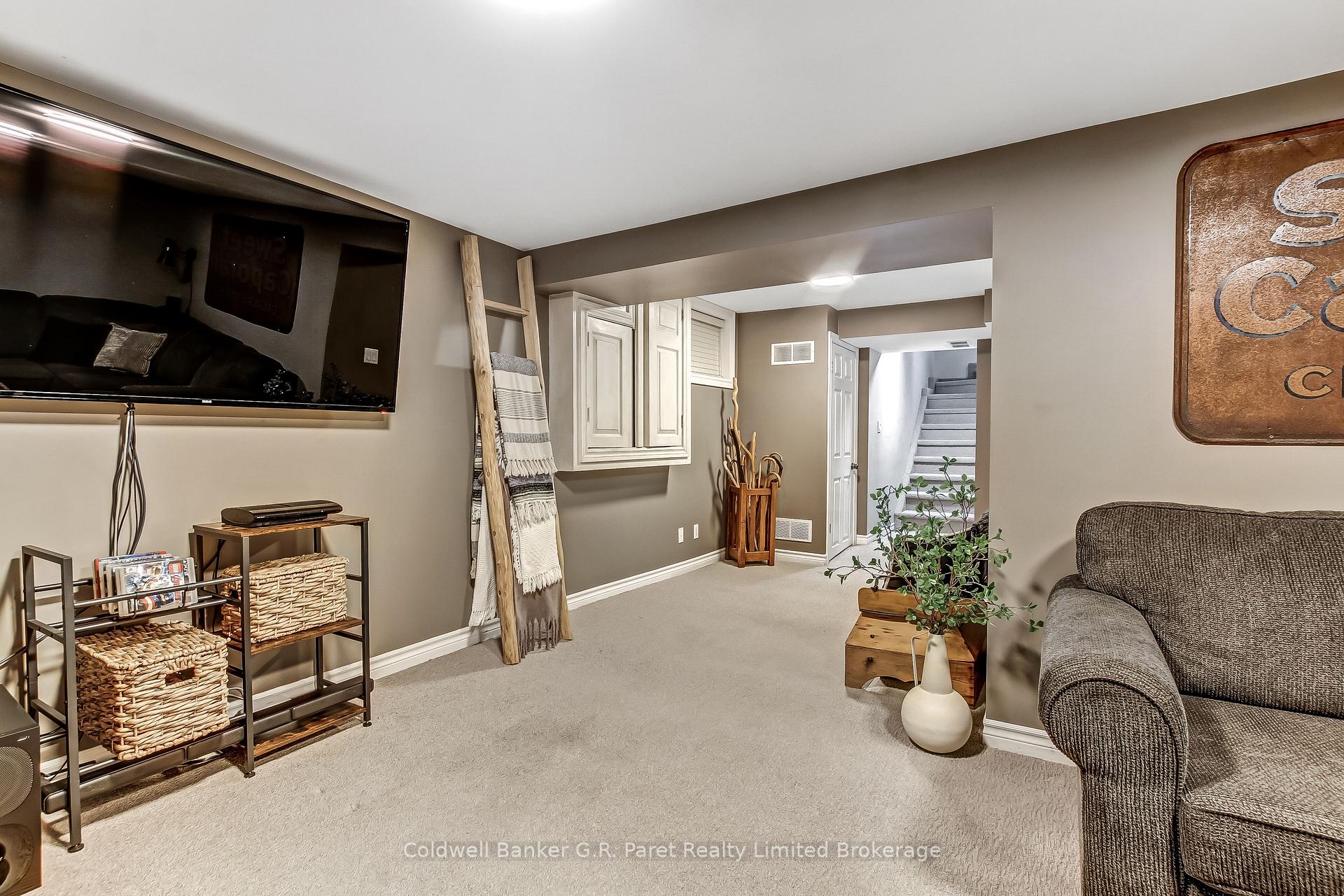 Photo 15 of 93 King Lane, Norfolk, Simcoe — HOMEH