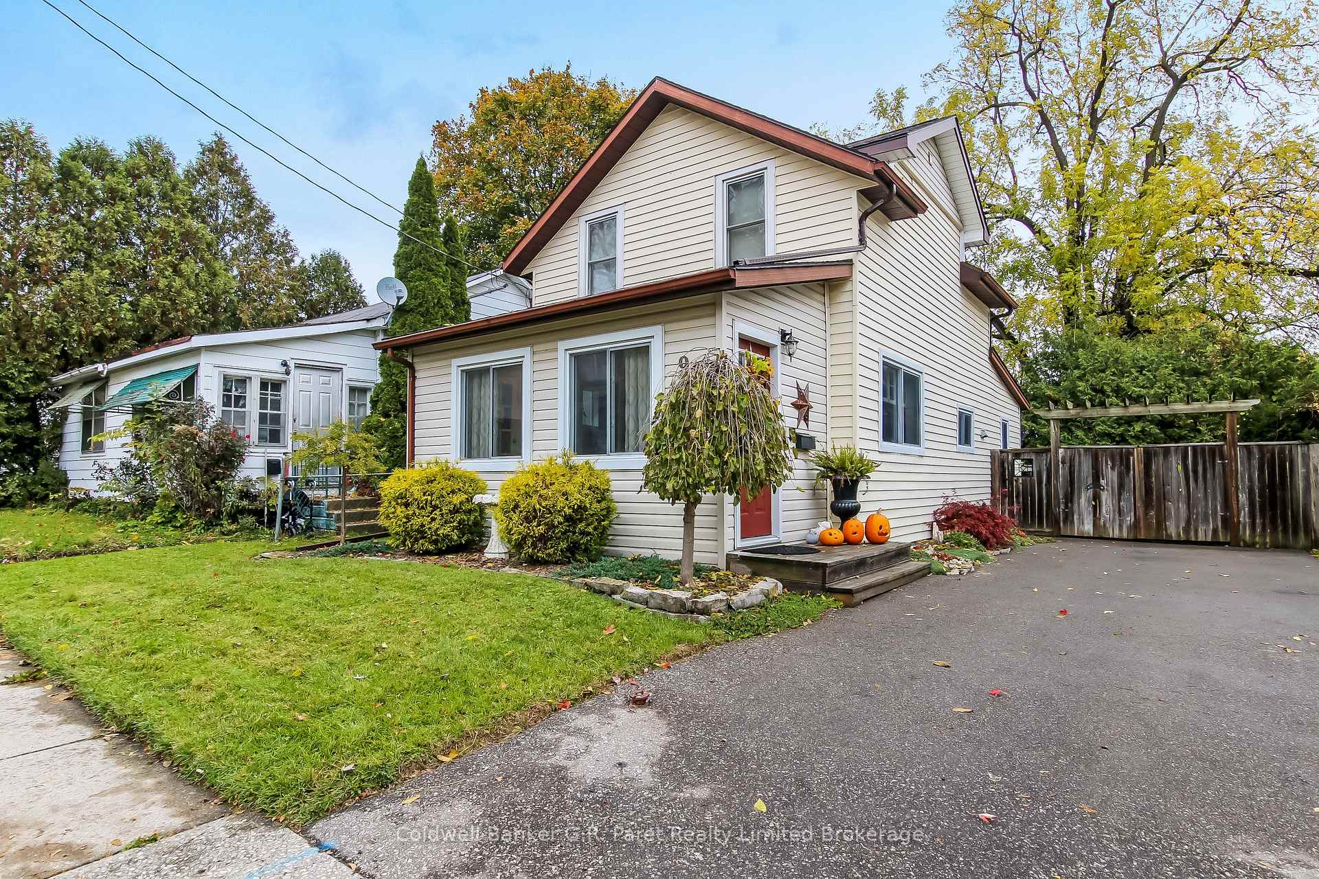 Photo 24 of 93 King Lane, Norfolk, Simcoe — HOMEH