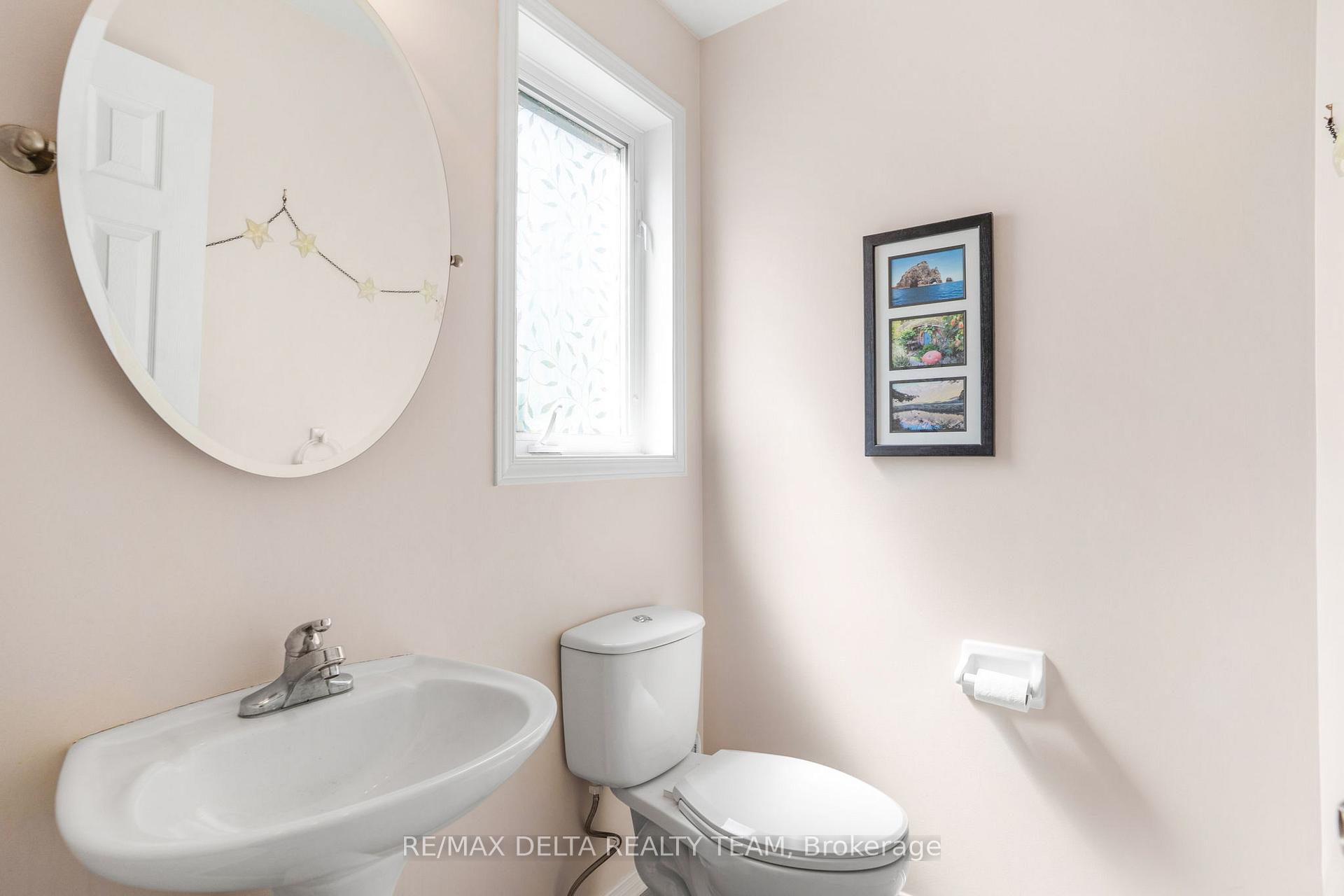 Photo 5 of 6320 Sablewood Place, Ottawa, Chapel Hill — HOMEH