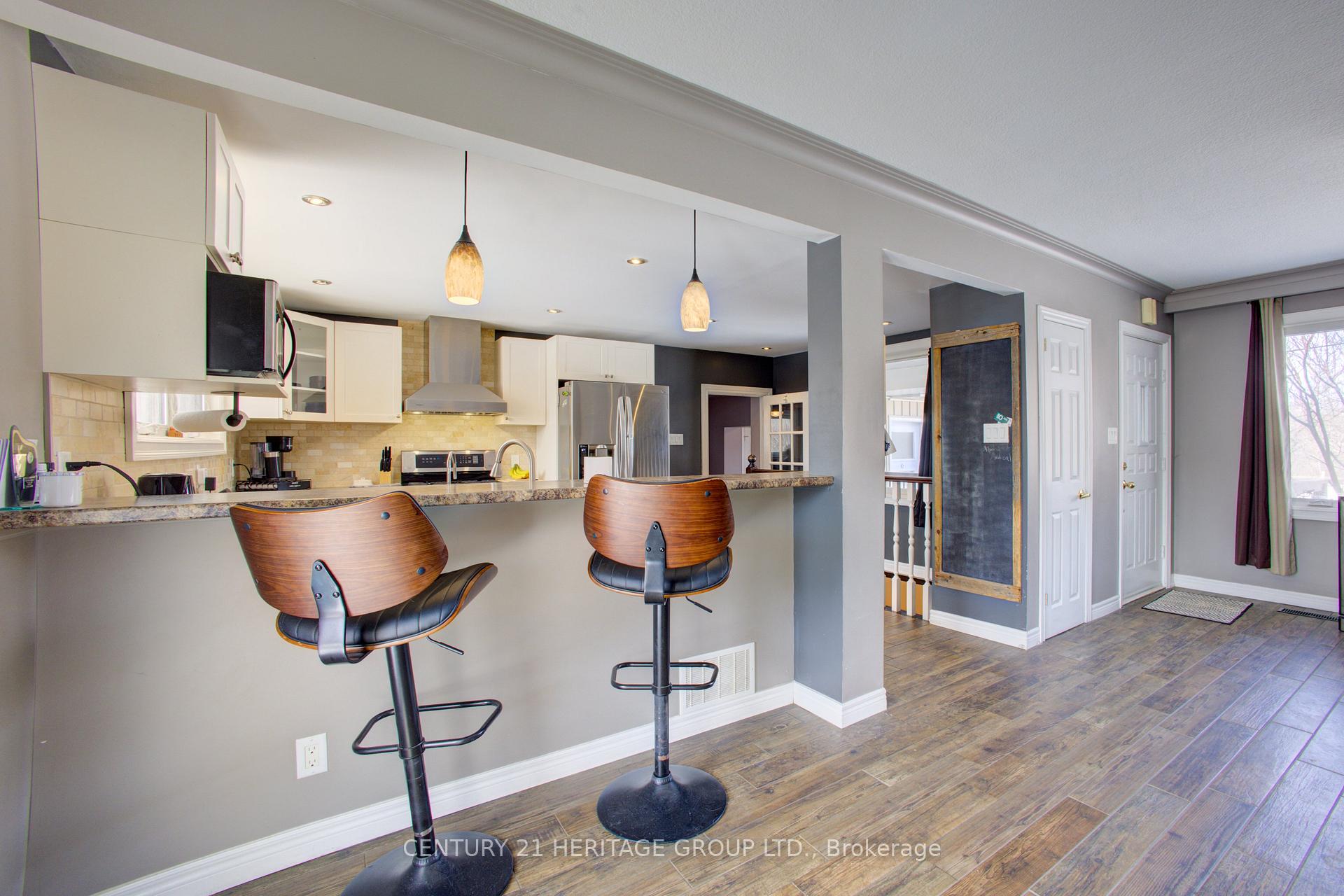 Photo 9 of 391 Victoria Street E, New Tecumseth, Alliston — HOMEH