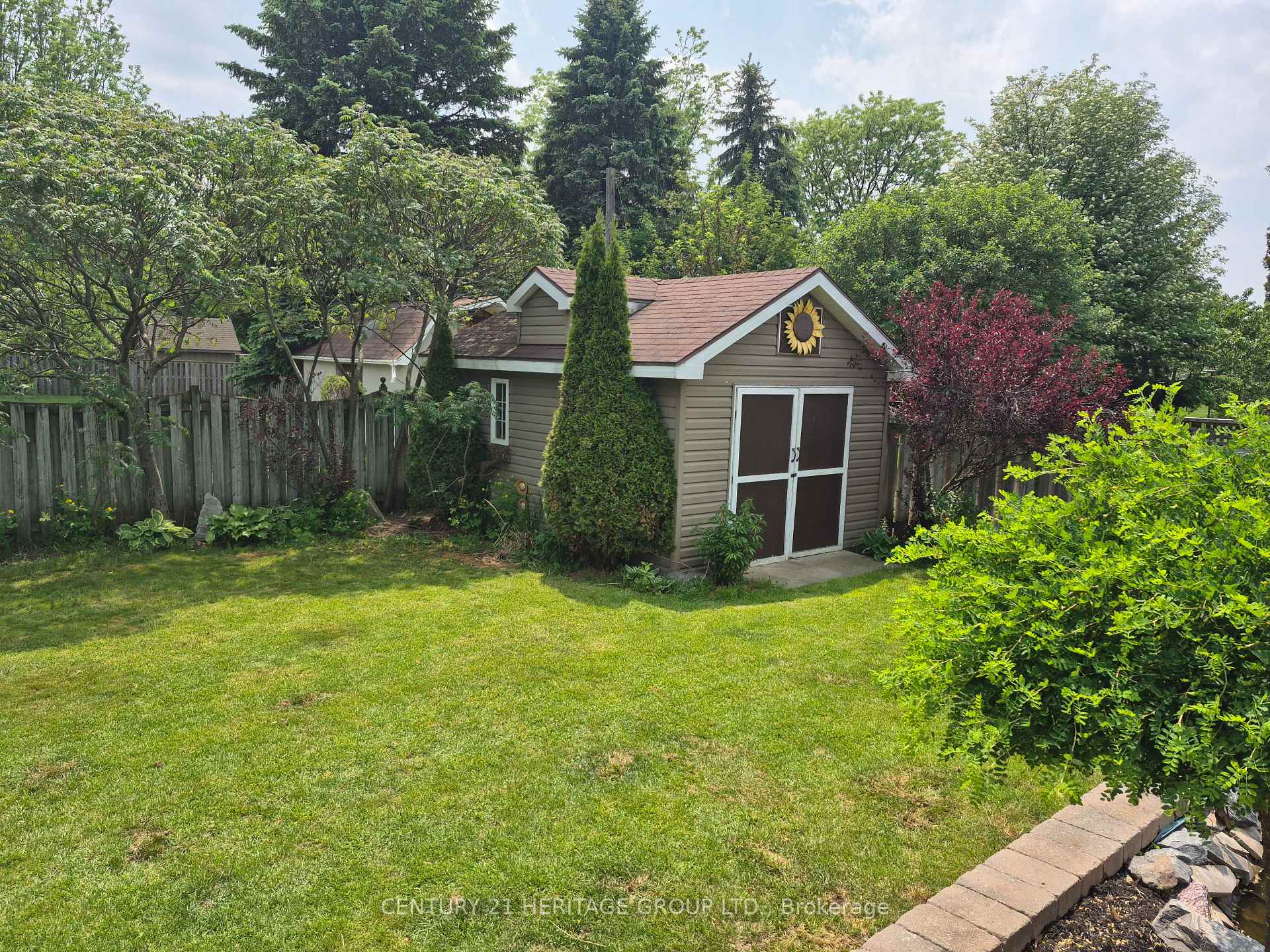 Photo 33 of 391 Victoria Street E, New Tecumseth, Alliston — HOMEH