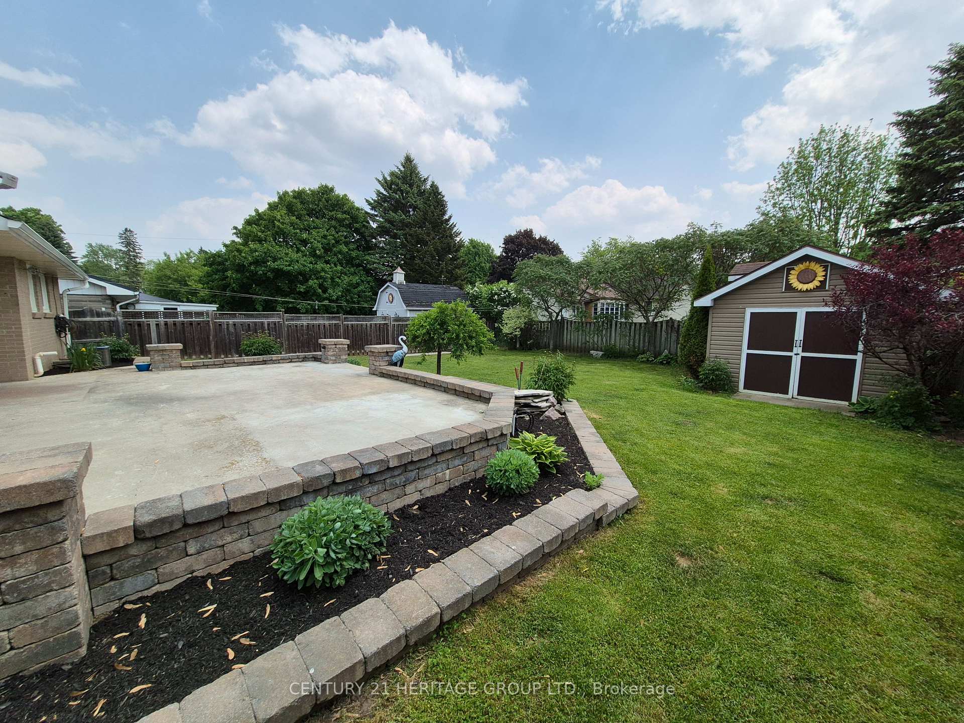 Photo 34 of 391 Victoria Street E, New Tecumseth, Alliston — HOMEH