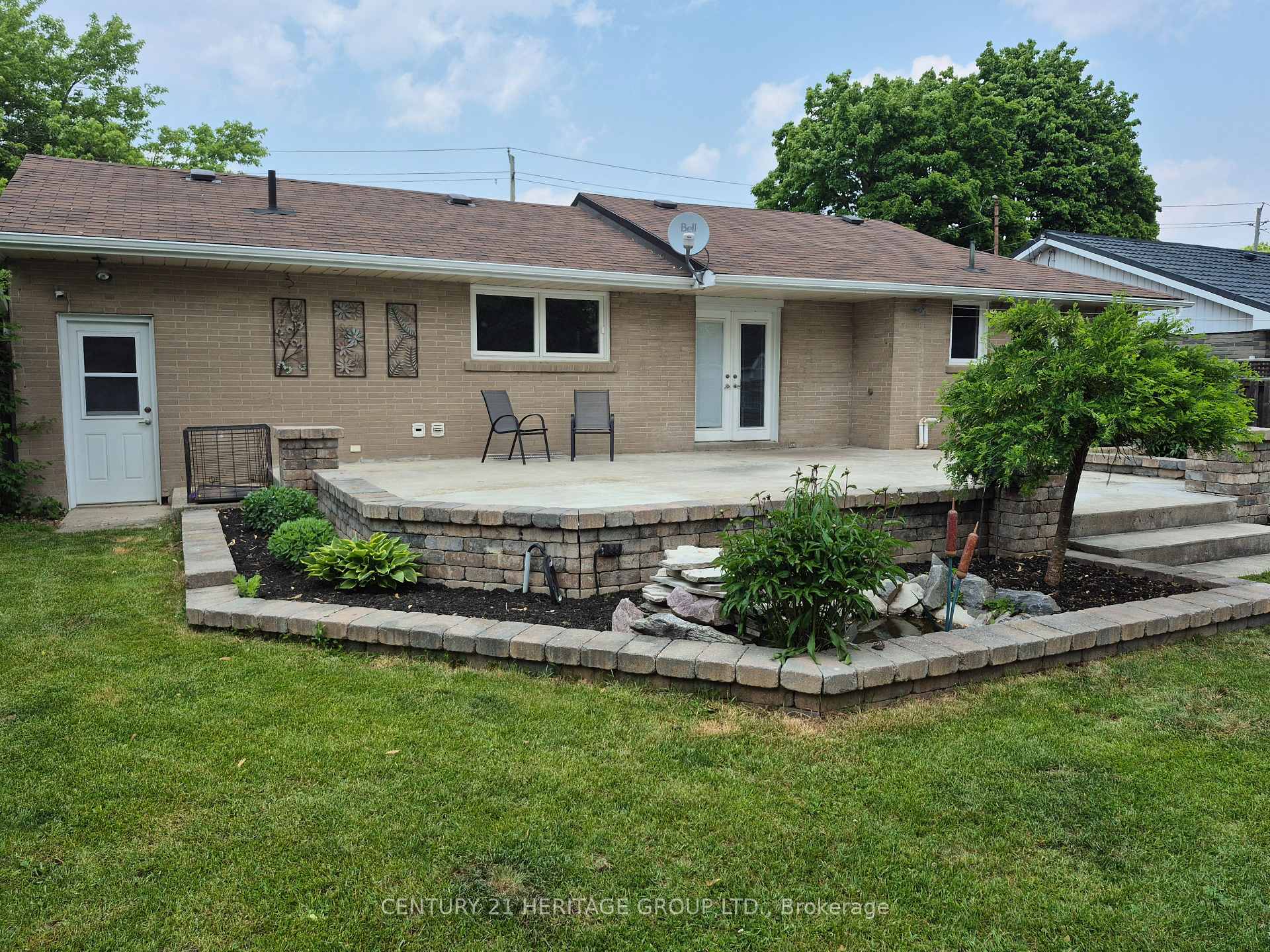 Photo 35 of 391 Victoria Street E, New Tecumseth, Alliston — HOMEH