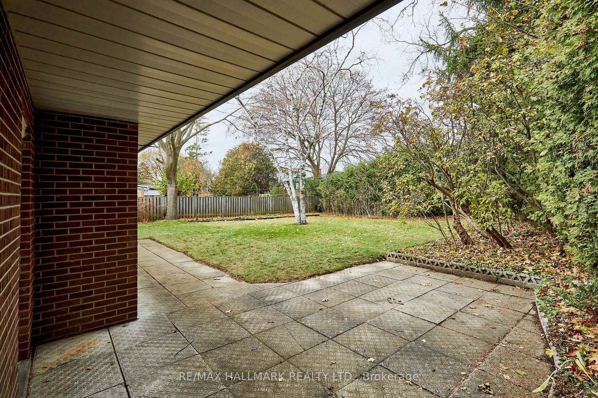 Photo 2 of 170 Orchard View Boulevard, Oshawa, Centennial — HOMEH