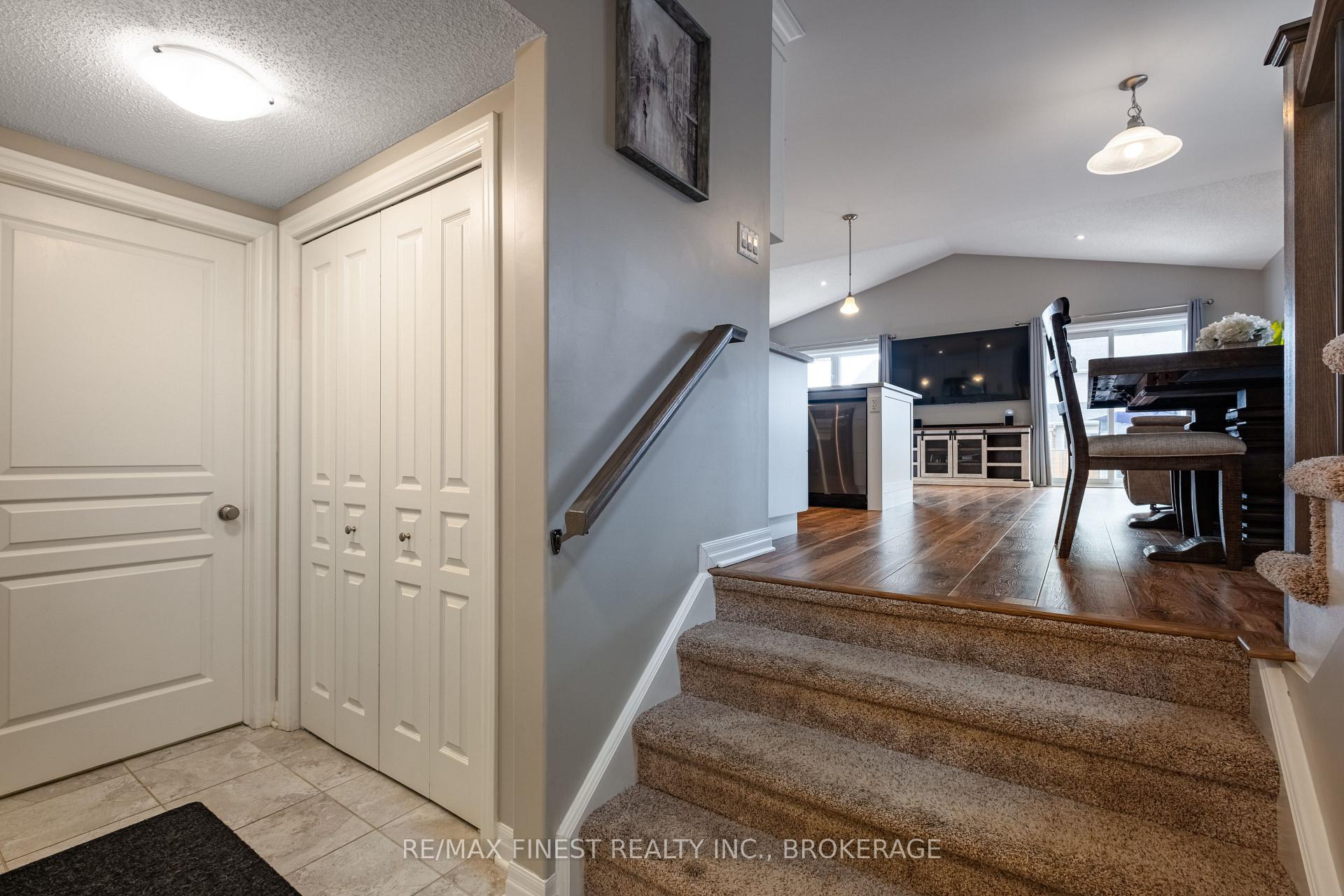 Photo 6 of 1203 Carfa Crescent, Kingston, City Northwest — HOMEH