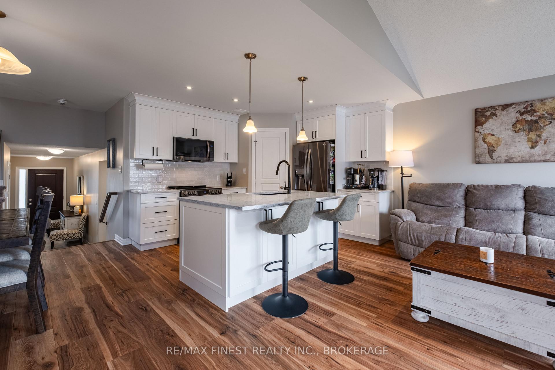Photo 12 of 1203 Carfa Crescent, Kingston, City Northwest — HOMEH