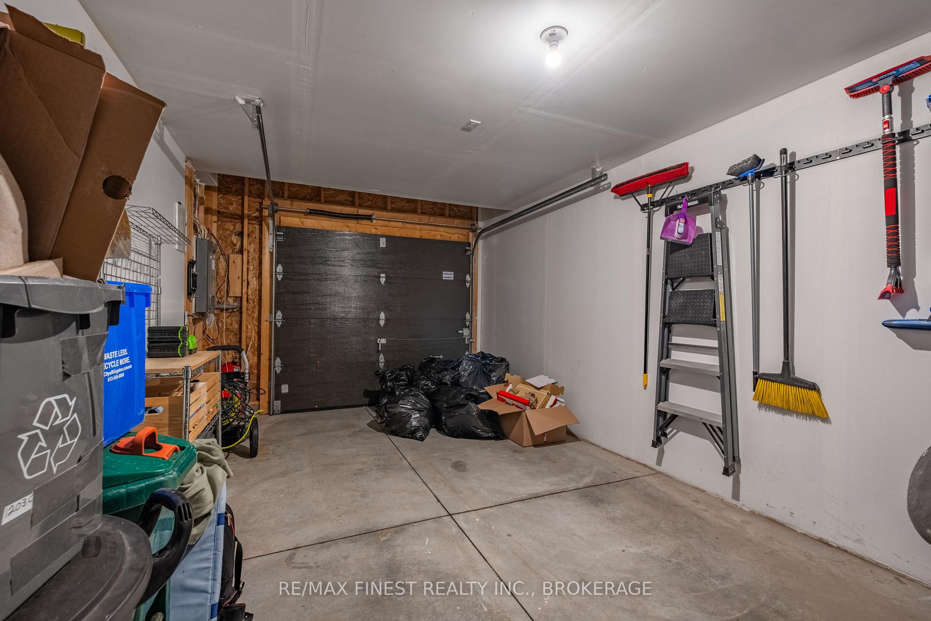 Photo 33 of 1203 Carfa Crescent, Kingston, City Northwest — HOMEH