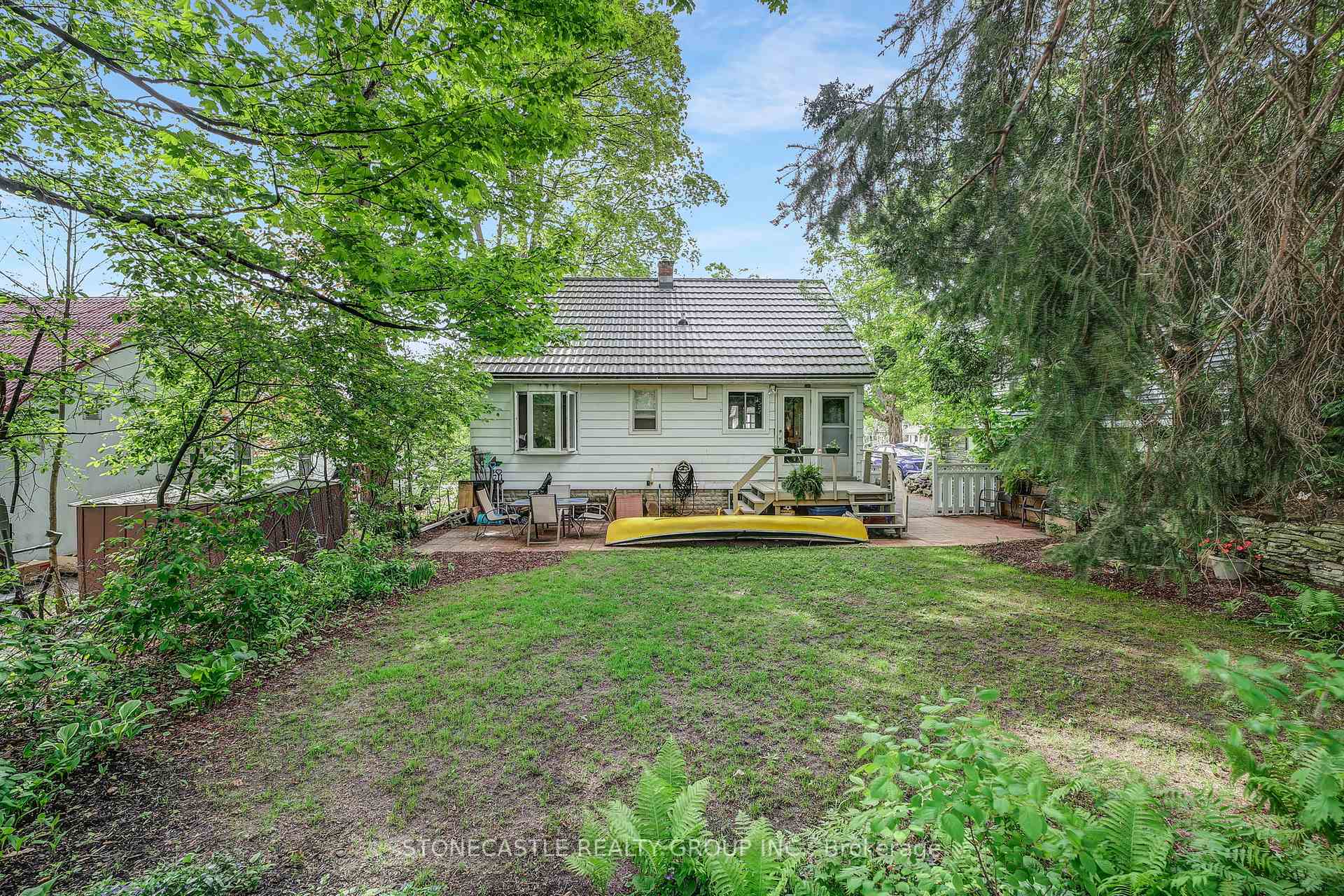 Photo 24 of 126 Brant Street E, Orillia — HOMEH