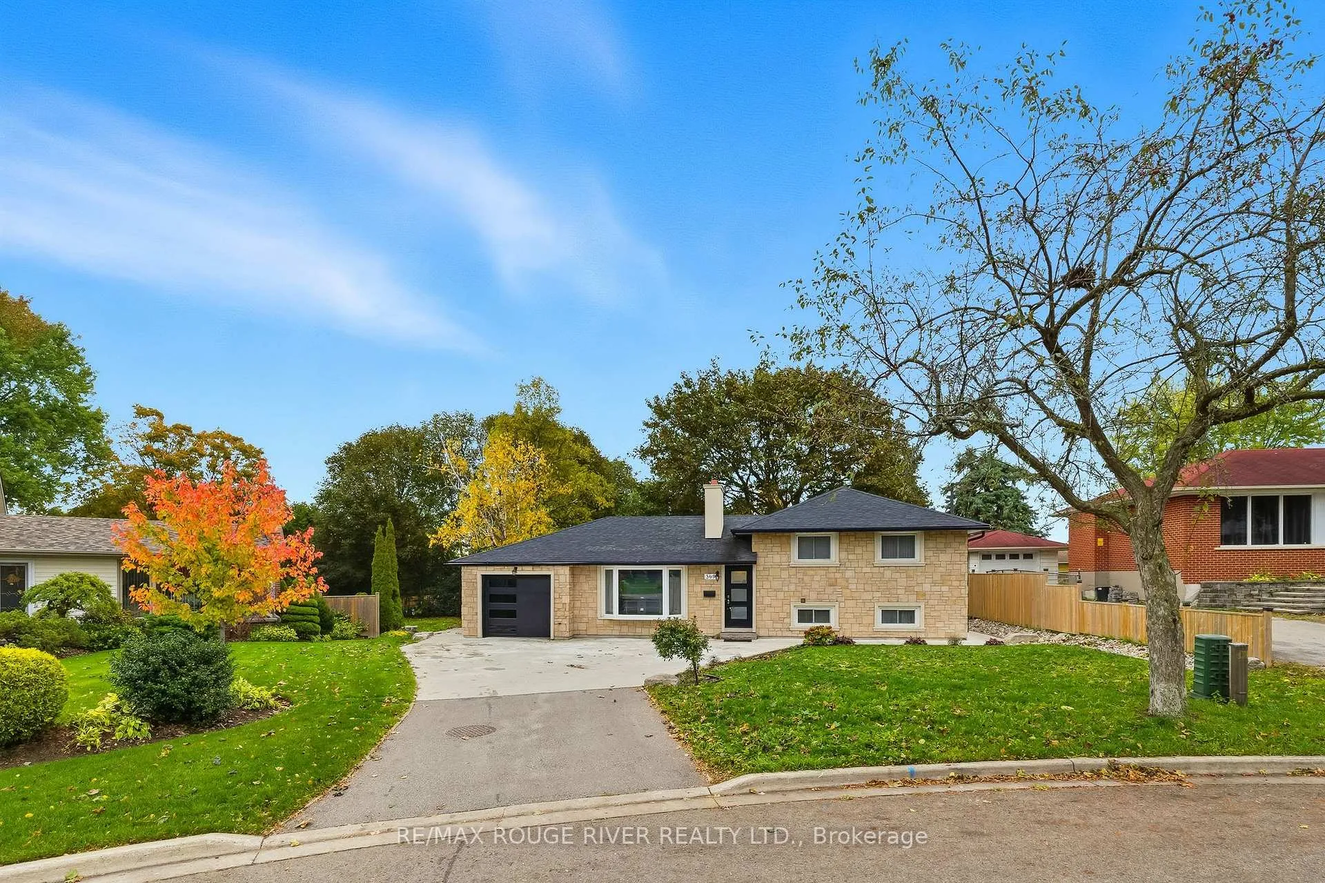 Photo 2 of 369 Glendale Avenue, Oshawa, Northglen — HOMEH