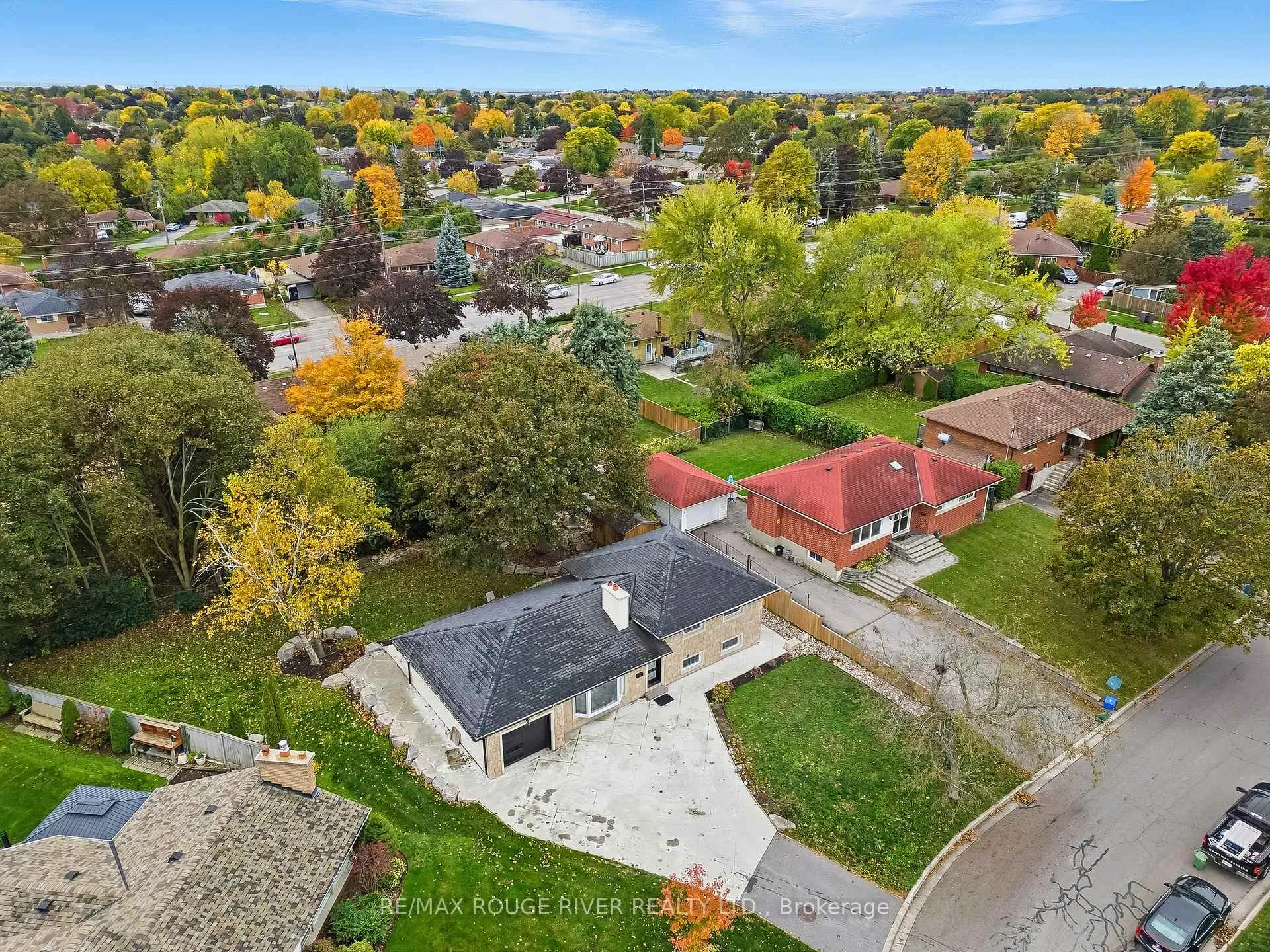 Photo 6 of 369 Glendale Avenue, Oshawa, Northglen — HOMEH