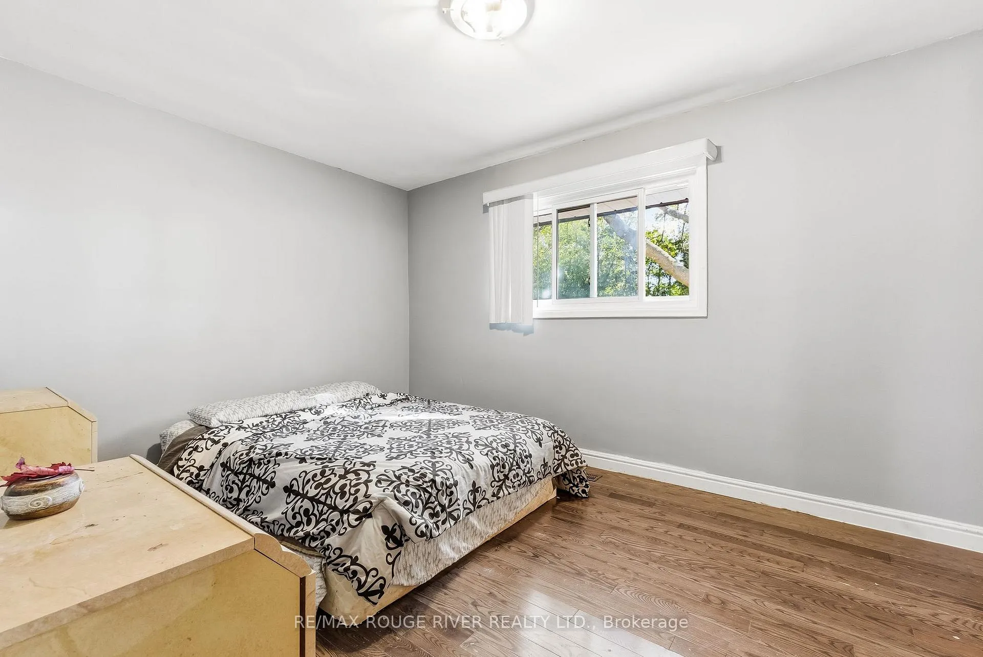 Photo 24 of 369 Glendale Avenue, Oshawa, Northglen — HOMEH