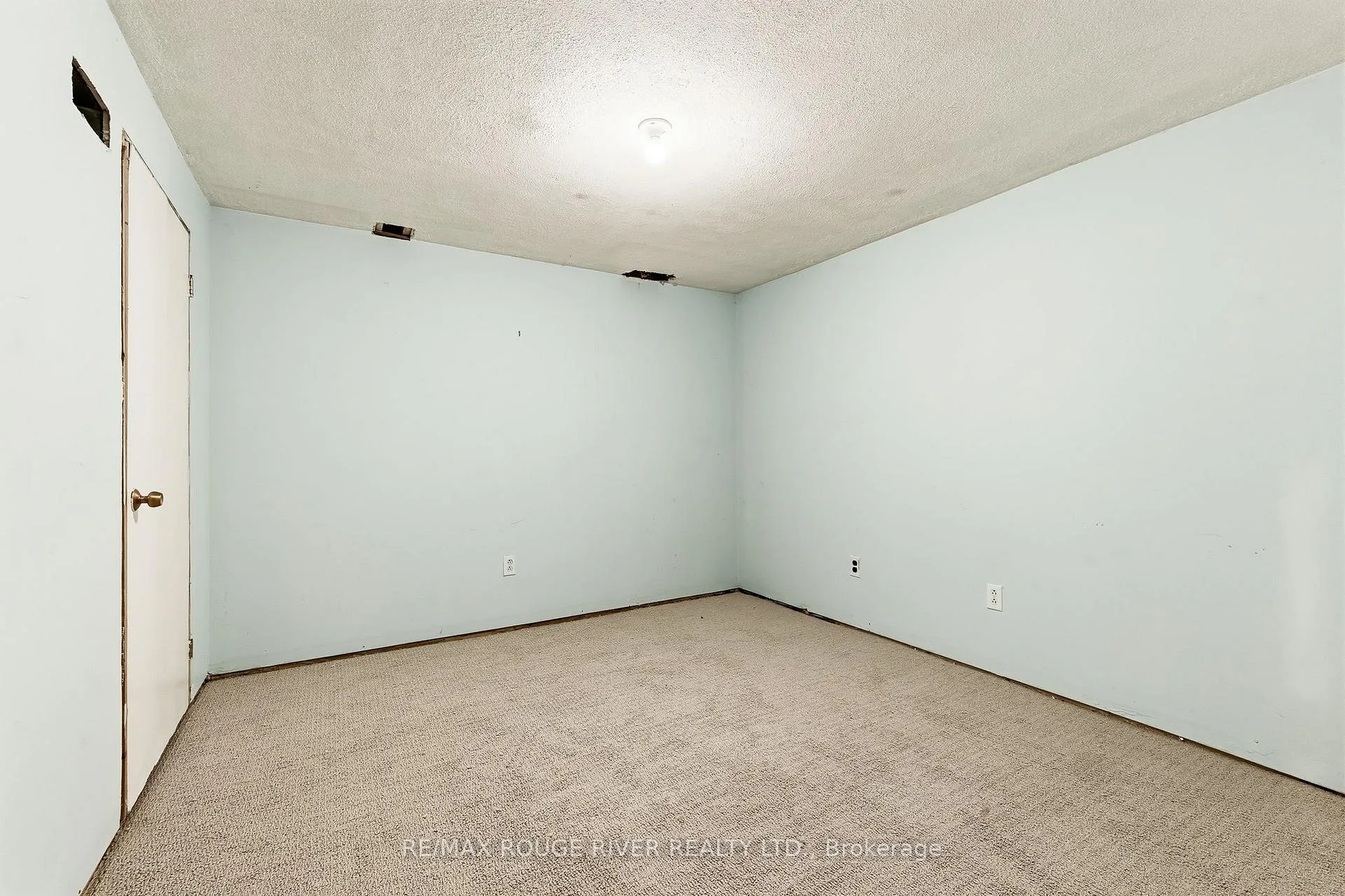 Photo 32 of 369 Glendale Avenue, Oshawa, Northglen — HOMEH