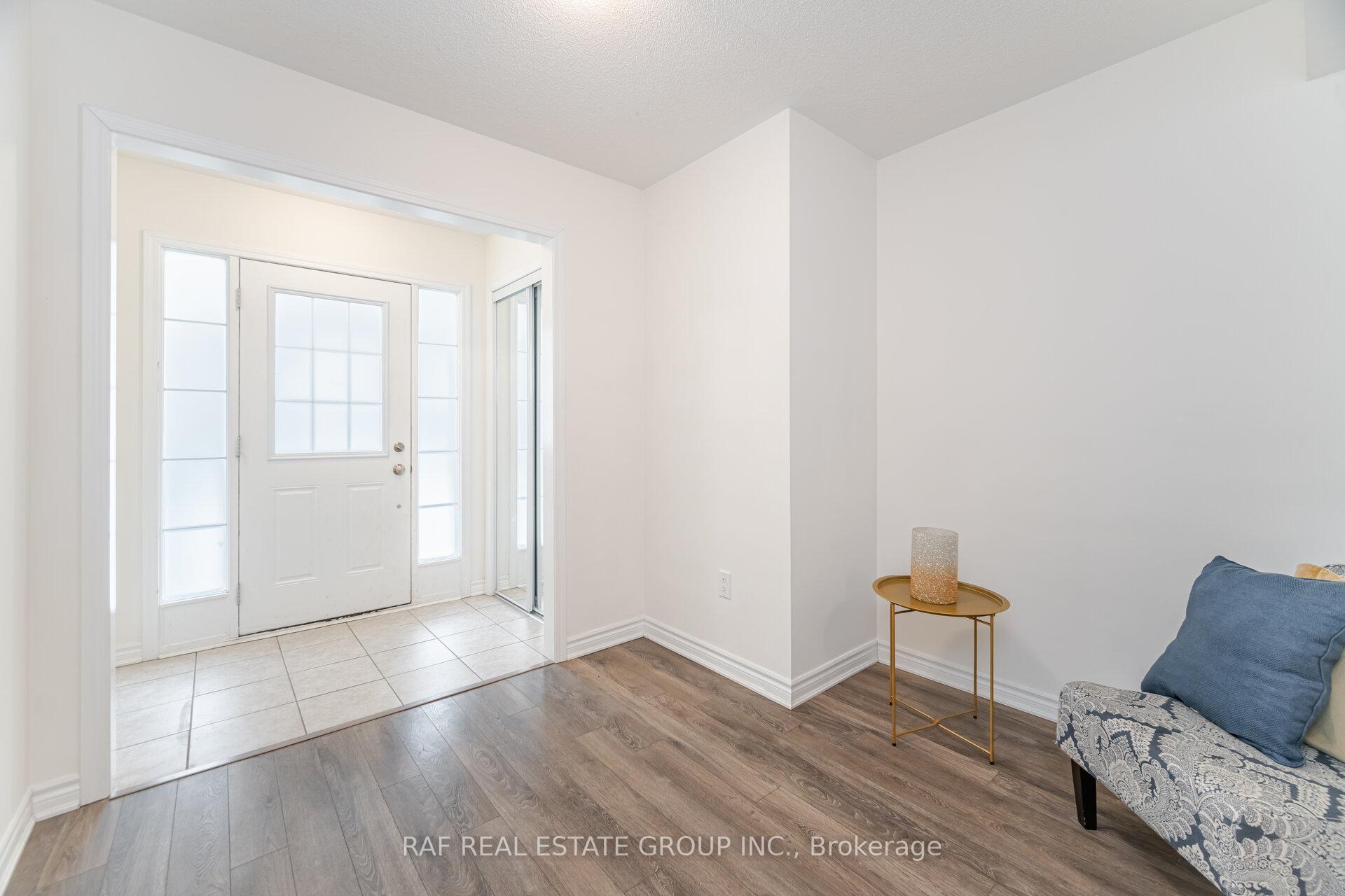 Photo 9 of Unit 71, 1000 Asleton Boulevard, Milton, Willmott — HOMEH