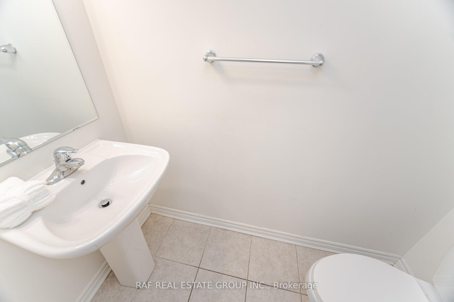 Photo 12 of Unit 71, 1000 Asleton Boulevard, Milton, Willmott — HOMEH