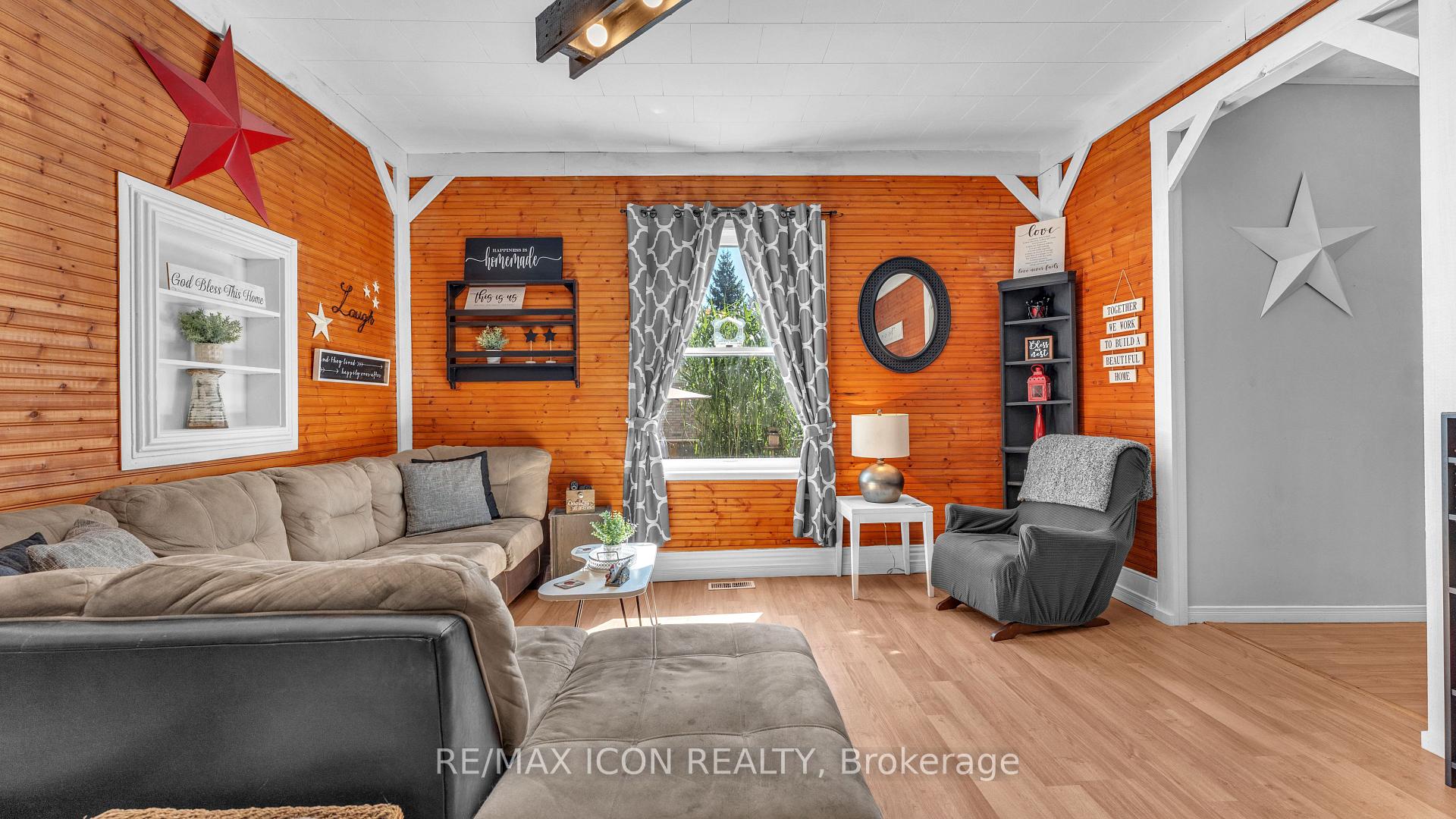 Photo 15 of 258 Anna Street S, North Middlesex, Parkhill — HOMEH