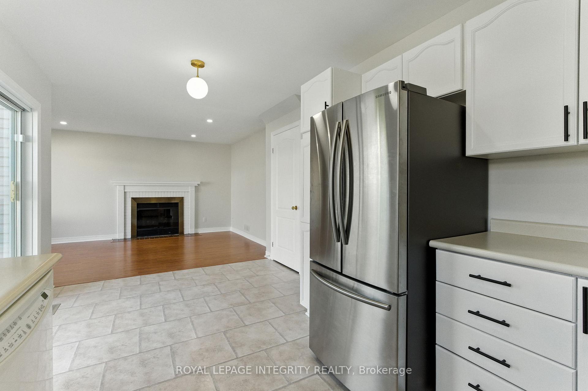 Photo 18 of 775 Adencliffe Drive, Ottawa, Fallingbrook/Ridgemount — HOMEH